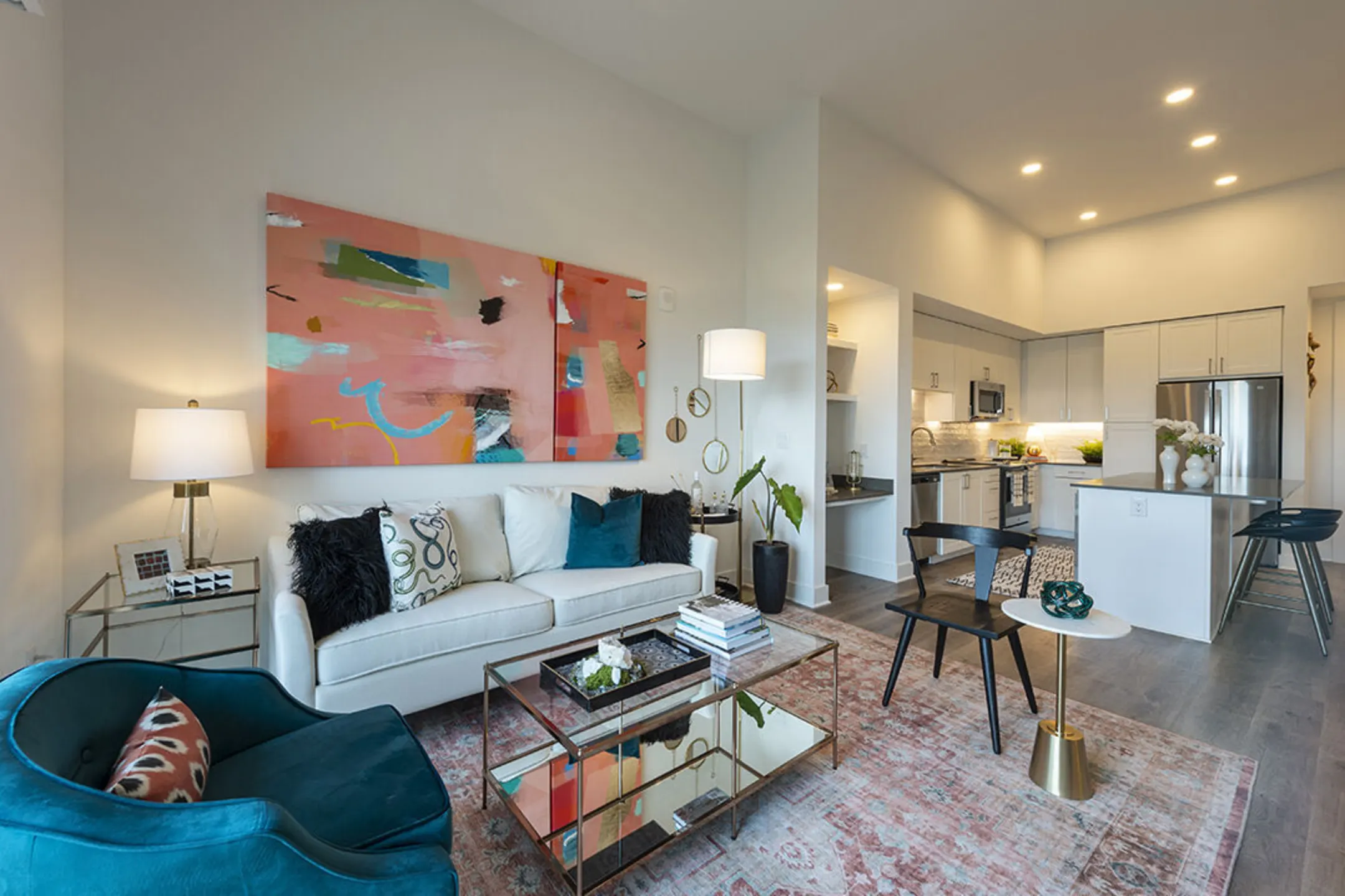 Living Room - Pearl Rosemont - Houston, TX