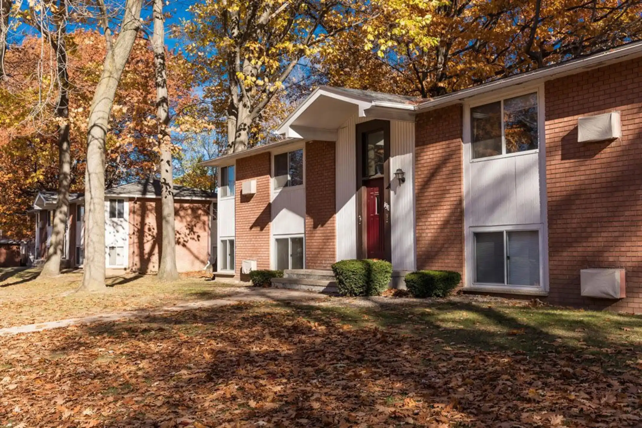 Glenora Garden Apartments 4159 Glenora Gardens Rochester, NY