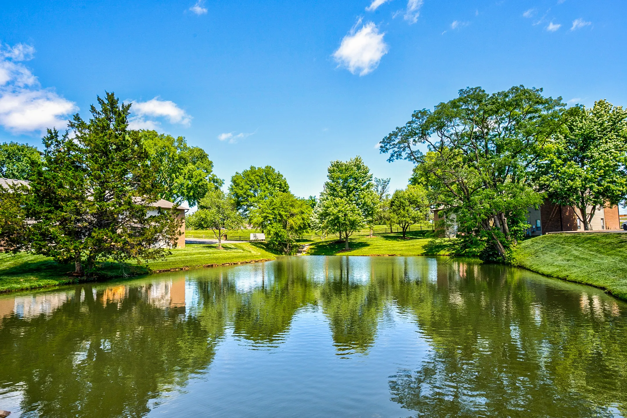 Forest Village Apartments Apartments Columbia, MO 65203