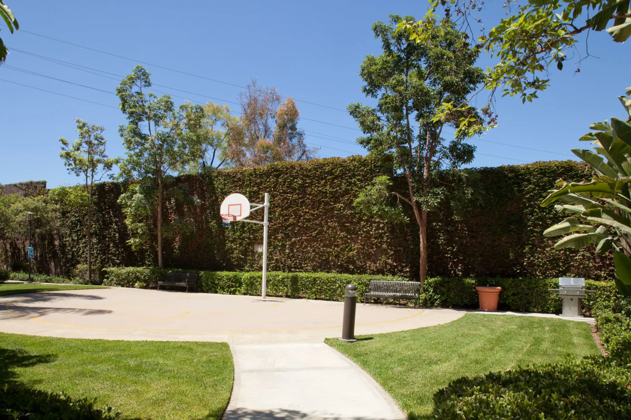 Community Signage - Villa Coronado - Irvine, CA