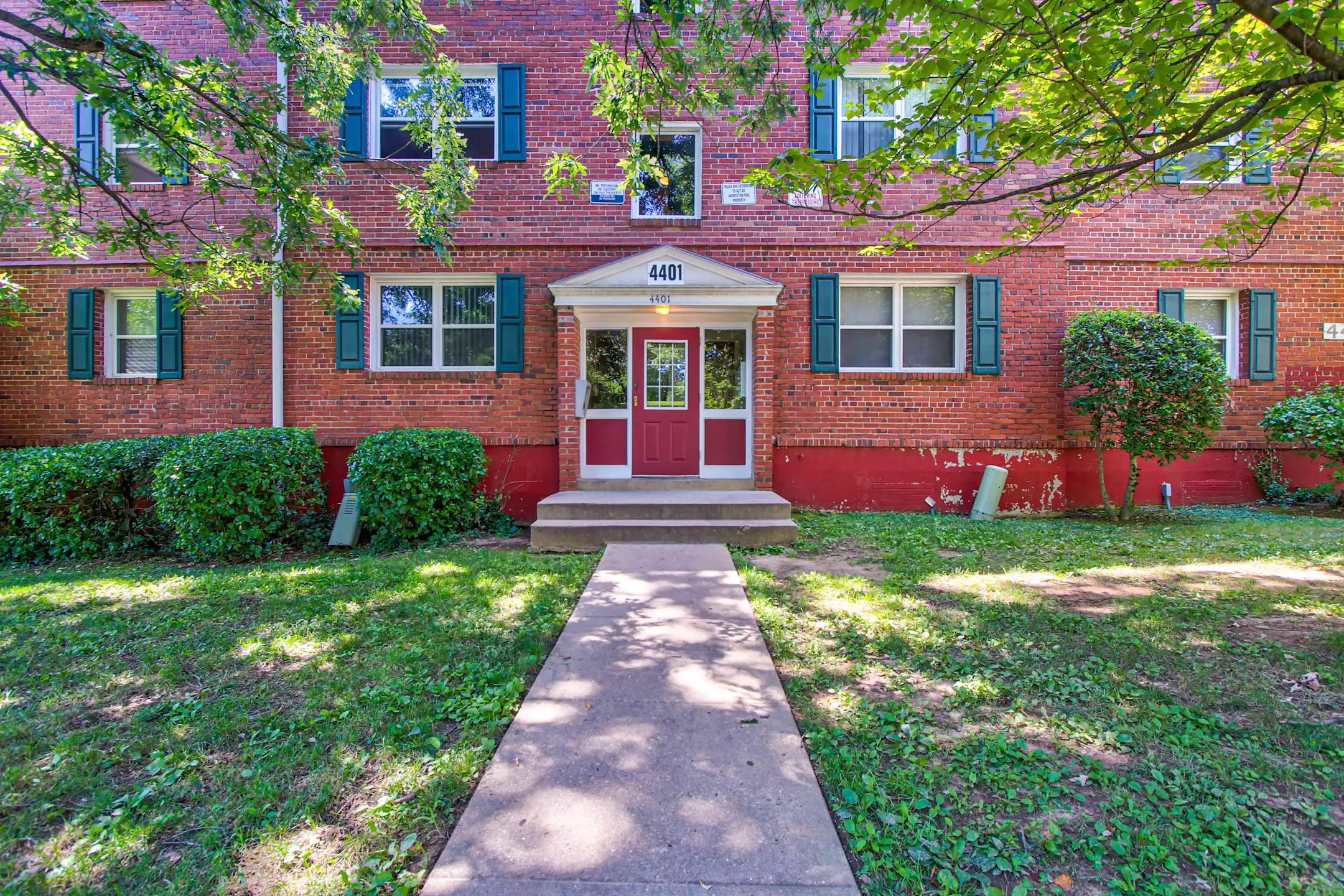 Parkway Terrace 3415 Parkway Terrace Dr Suitland, MD Apartments for