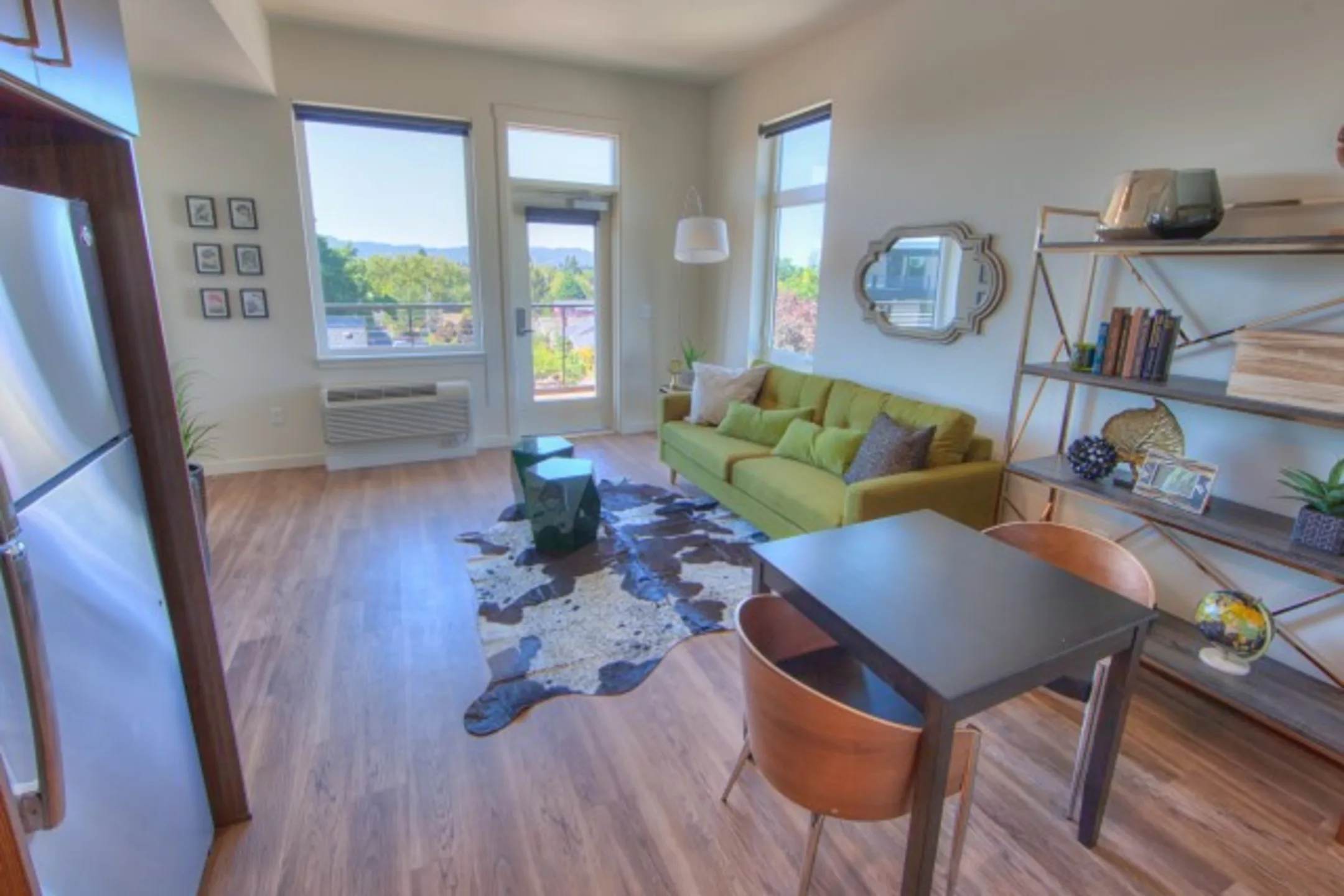 Living Room - The Fifty At Division - Portland, OR