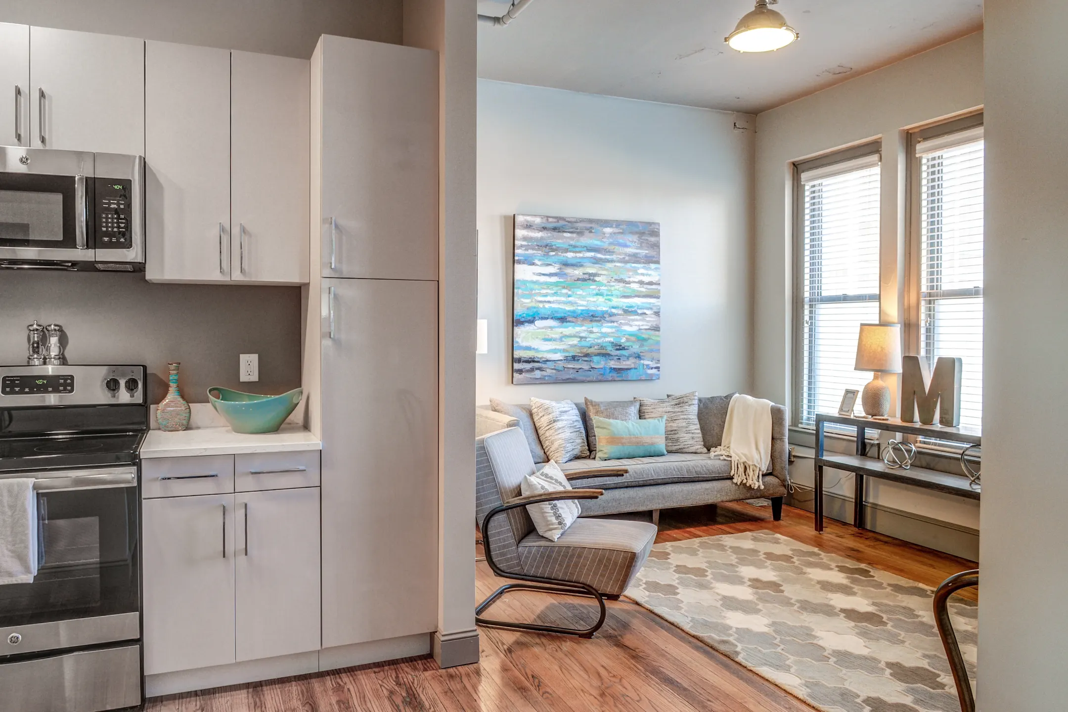 Maclellan Building 721 Broad St Chattanooga, TN Apartments for Rent