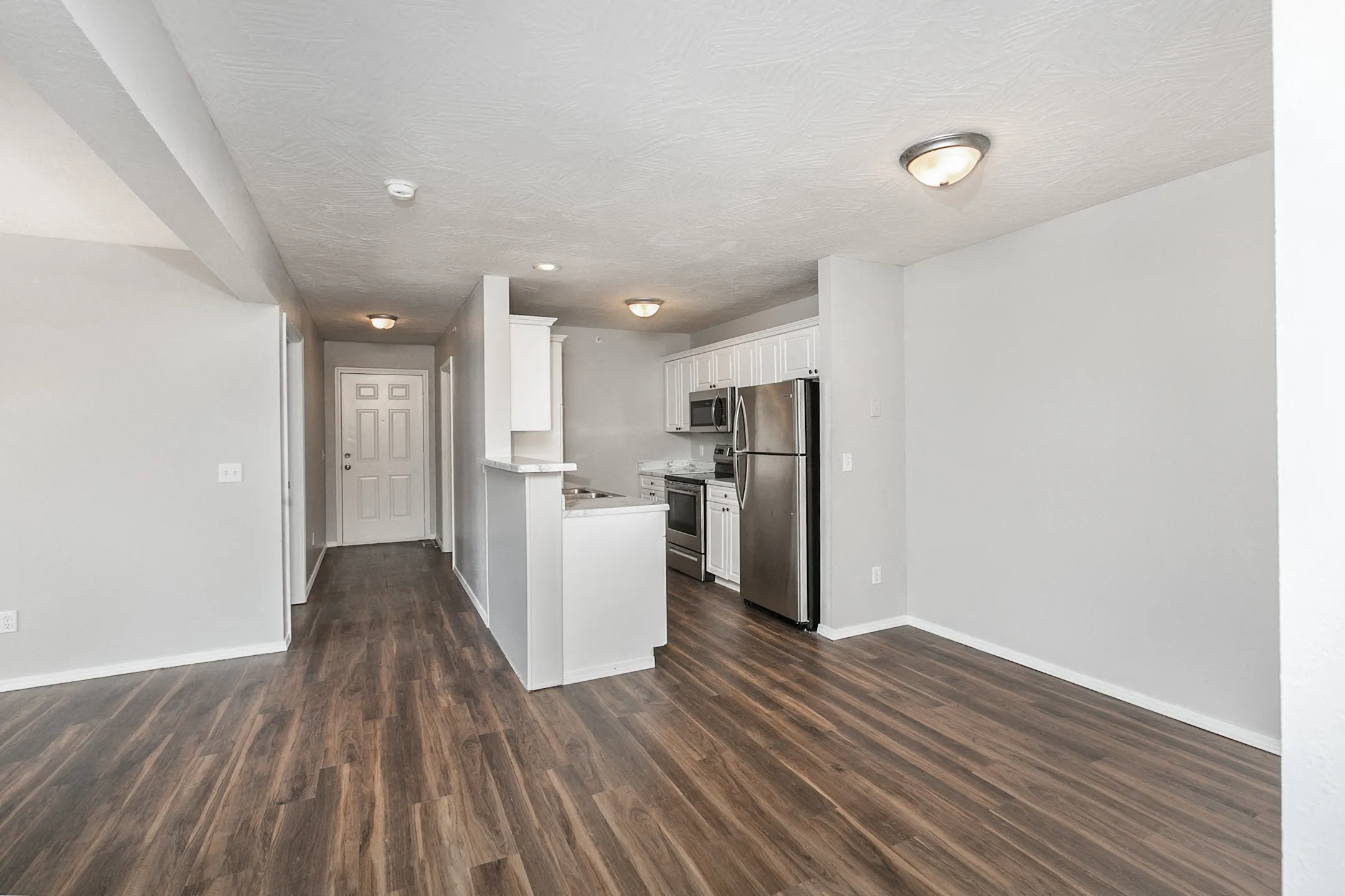 Quail Creek Apartments 1450 W Lark St Springfield, MO for Rent Rent.