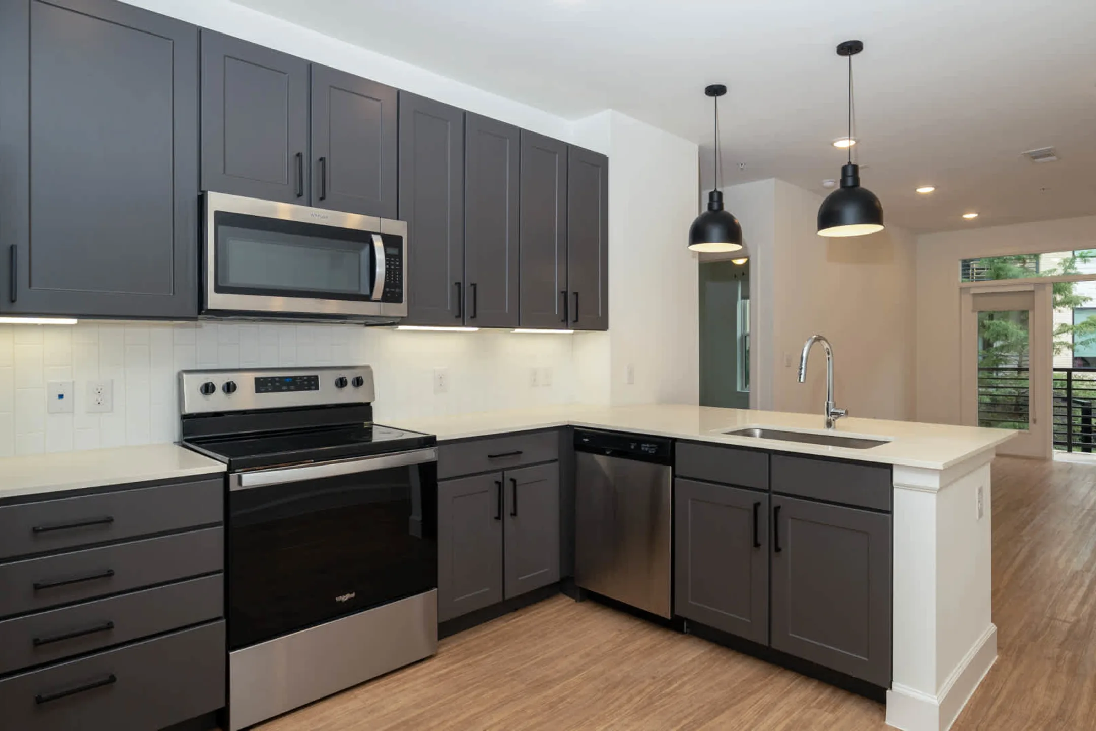 The Weaver Apartments Austin, TX 78702