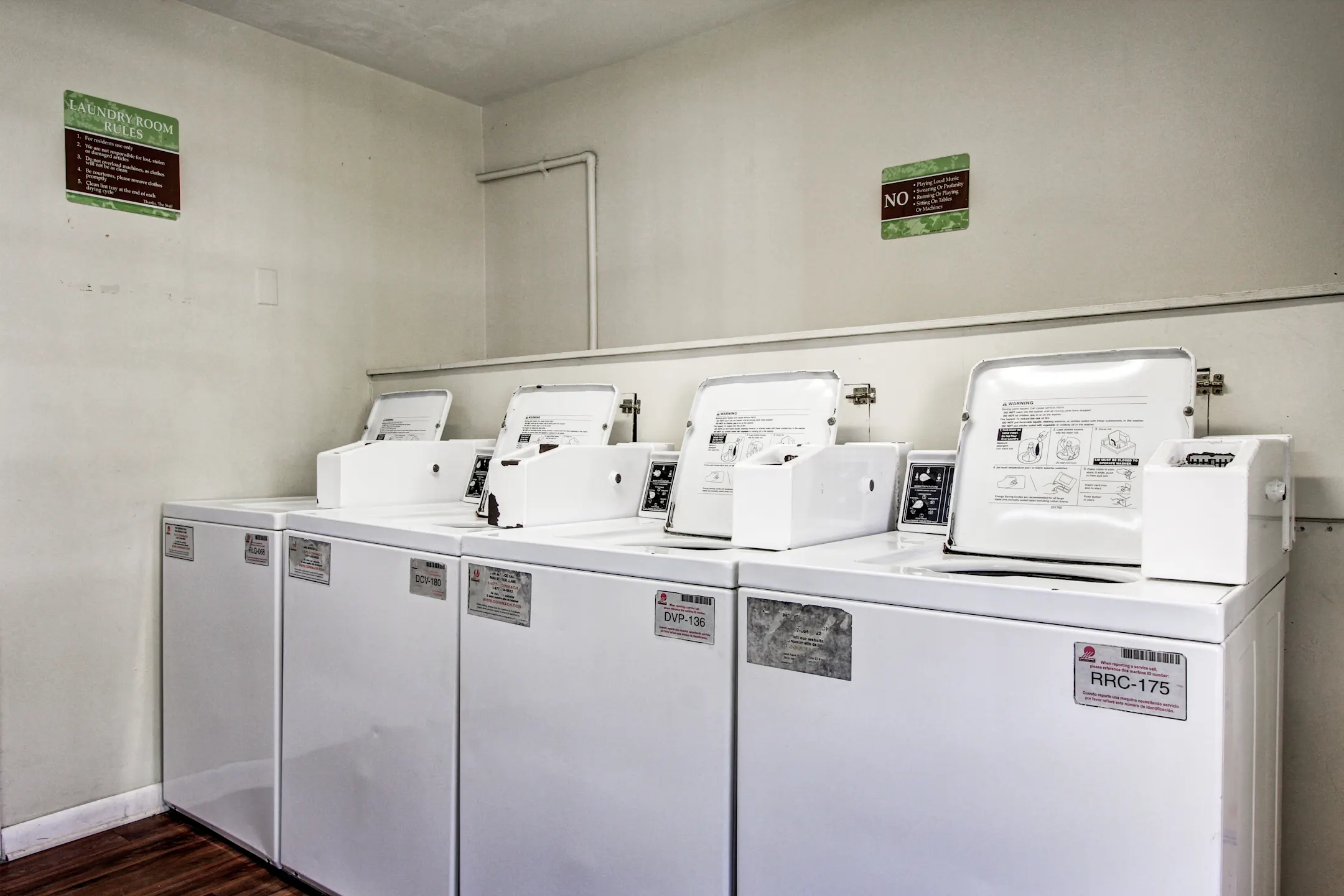 Quantico Court Apartments Triangle, VA 22172