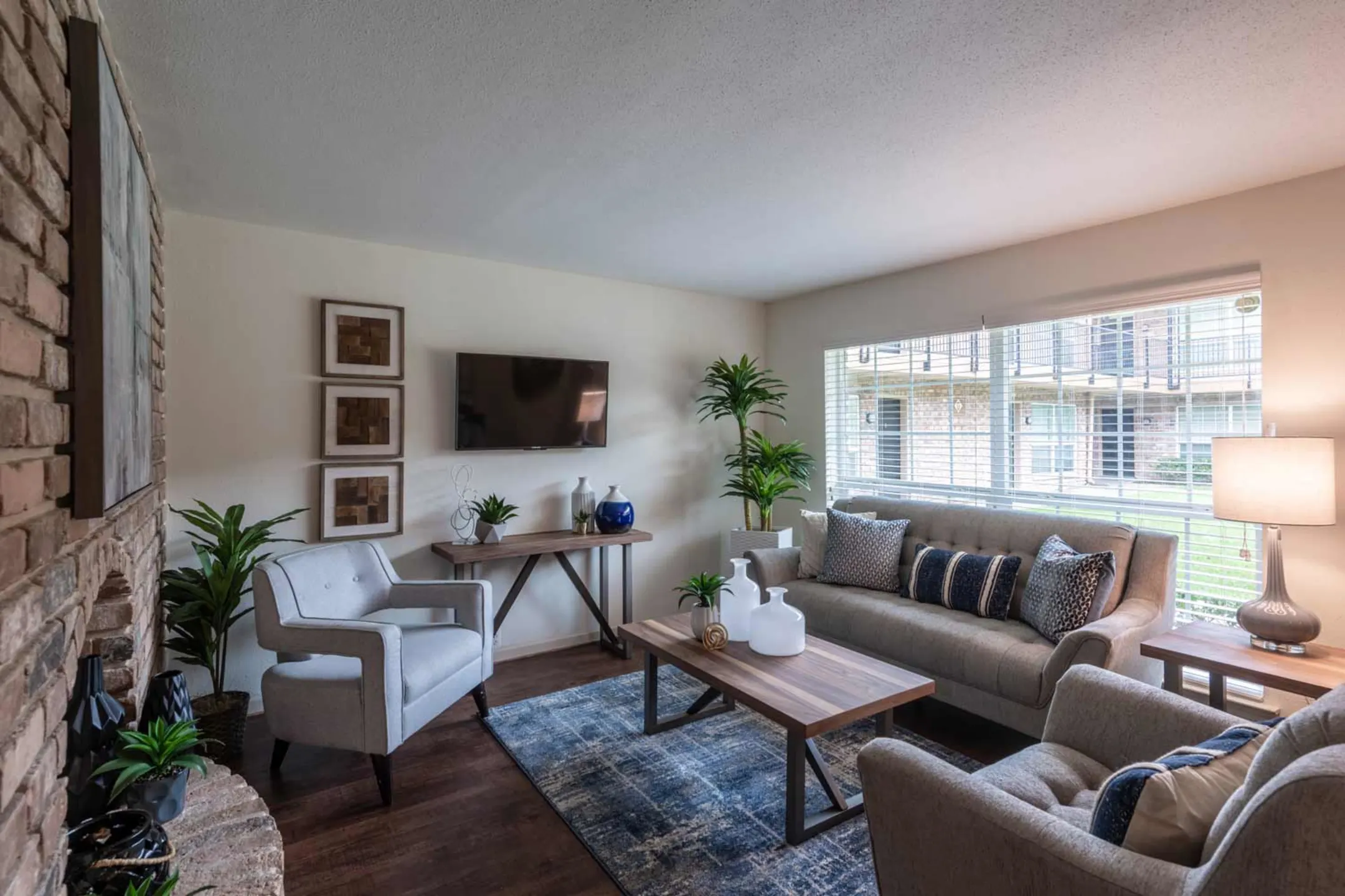 Reserve at White Oak Apartments - Houston, TX 77091