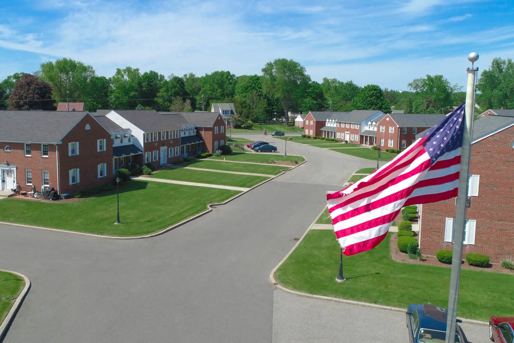 Pynchon Towne Houses 350 Meadow Street Agawam, MA Townhomes for