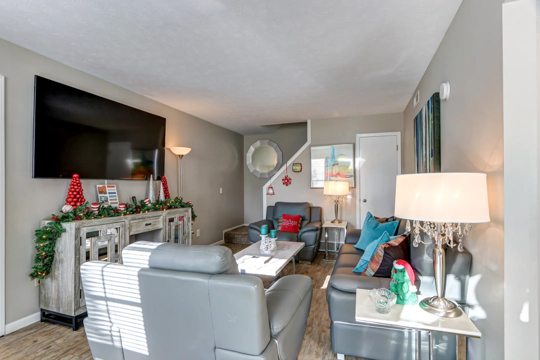Living Room - Windsor Park Estates - Copley, OH
