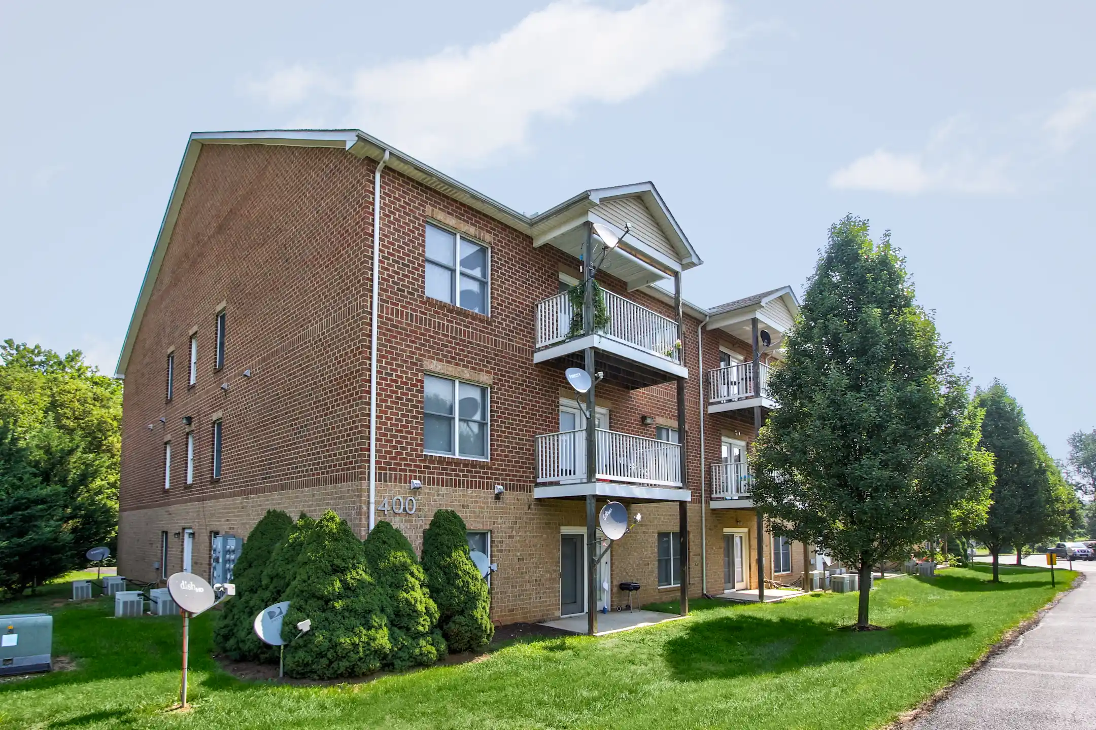 Springfield Farms 415A Baker Hill Ln Williamsport, MD Apartments