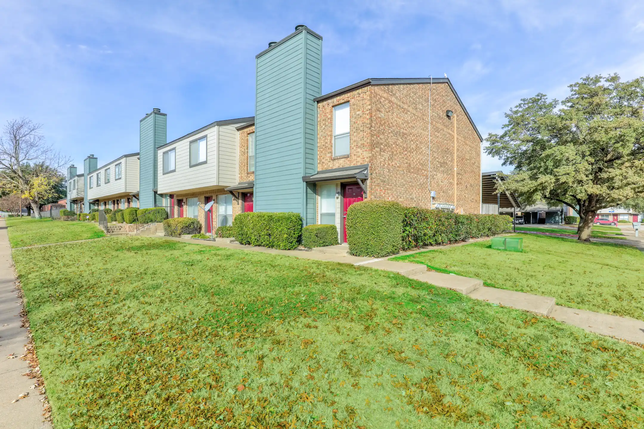 Parkwood Plaza Townhomes Duncanville, TX 75116