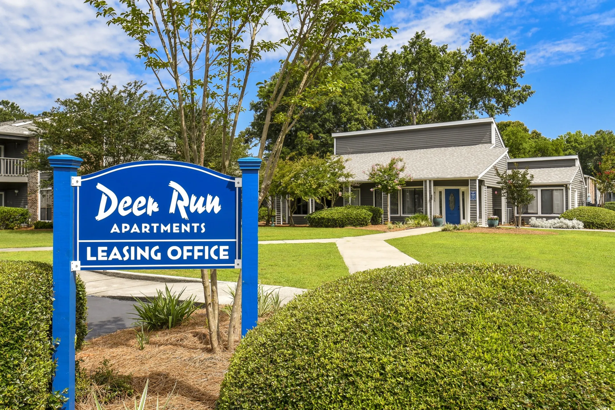 Community Signage - Deer Run Apartments - North Charleston, SC