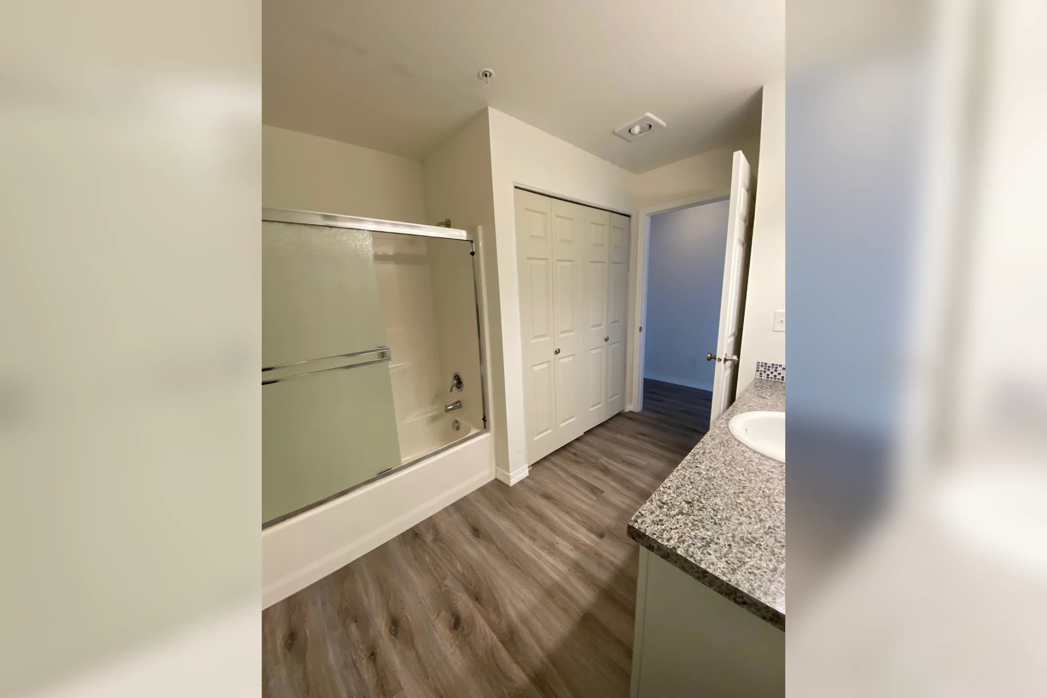 Eola Heights Apartments Salem, OR 97304