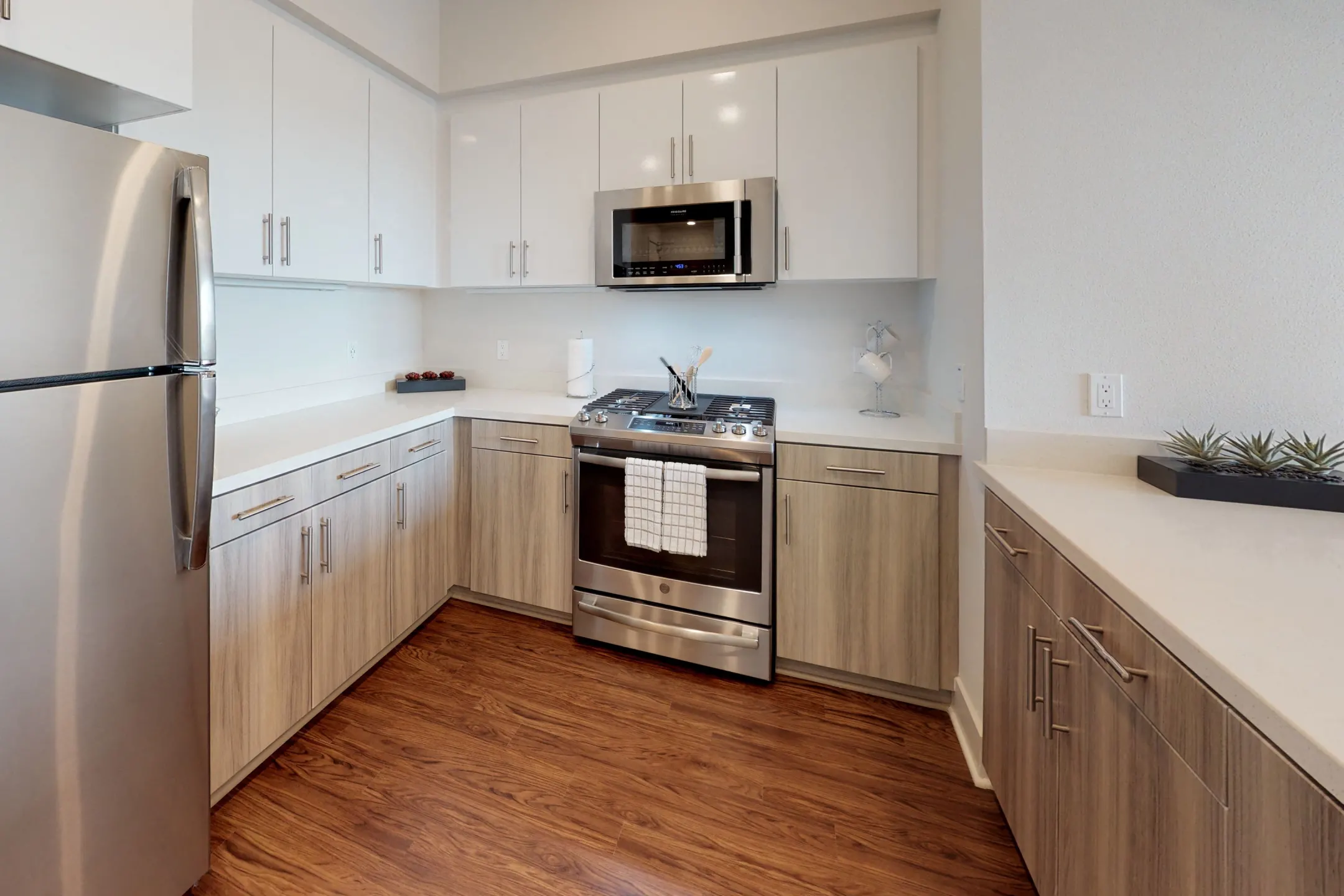 The Roy Apartments Los Angeles, CA 90034