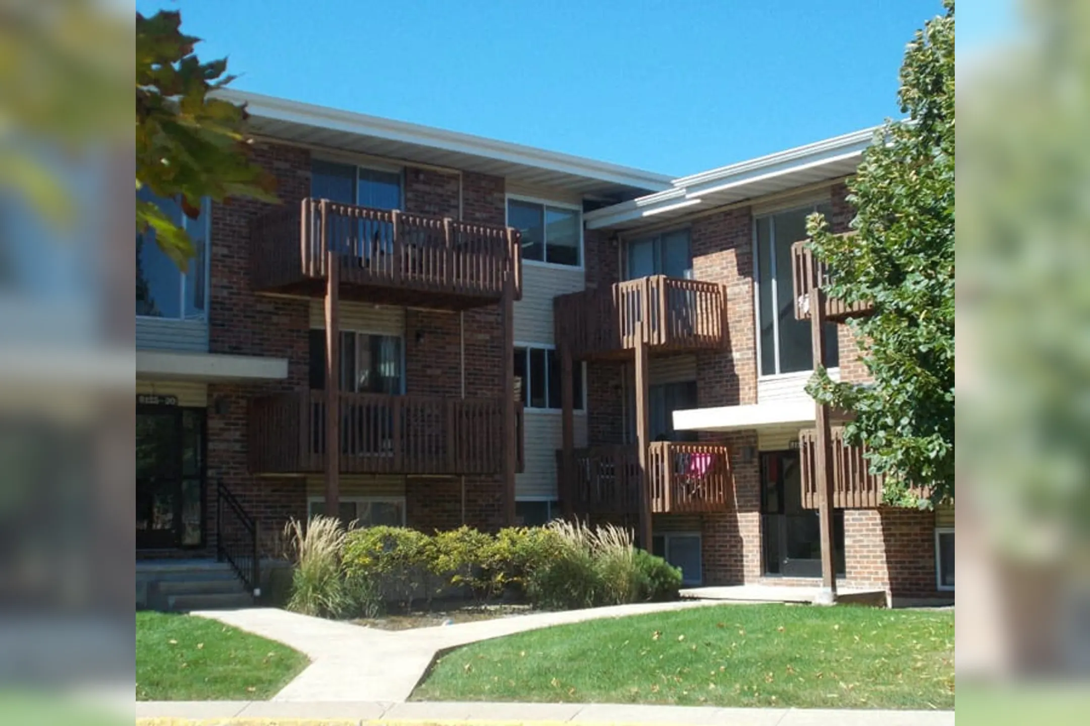 Lincolnshire West Apartments Dekalb, IL 60115