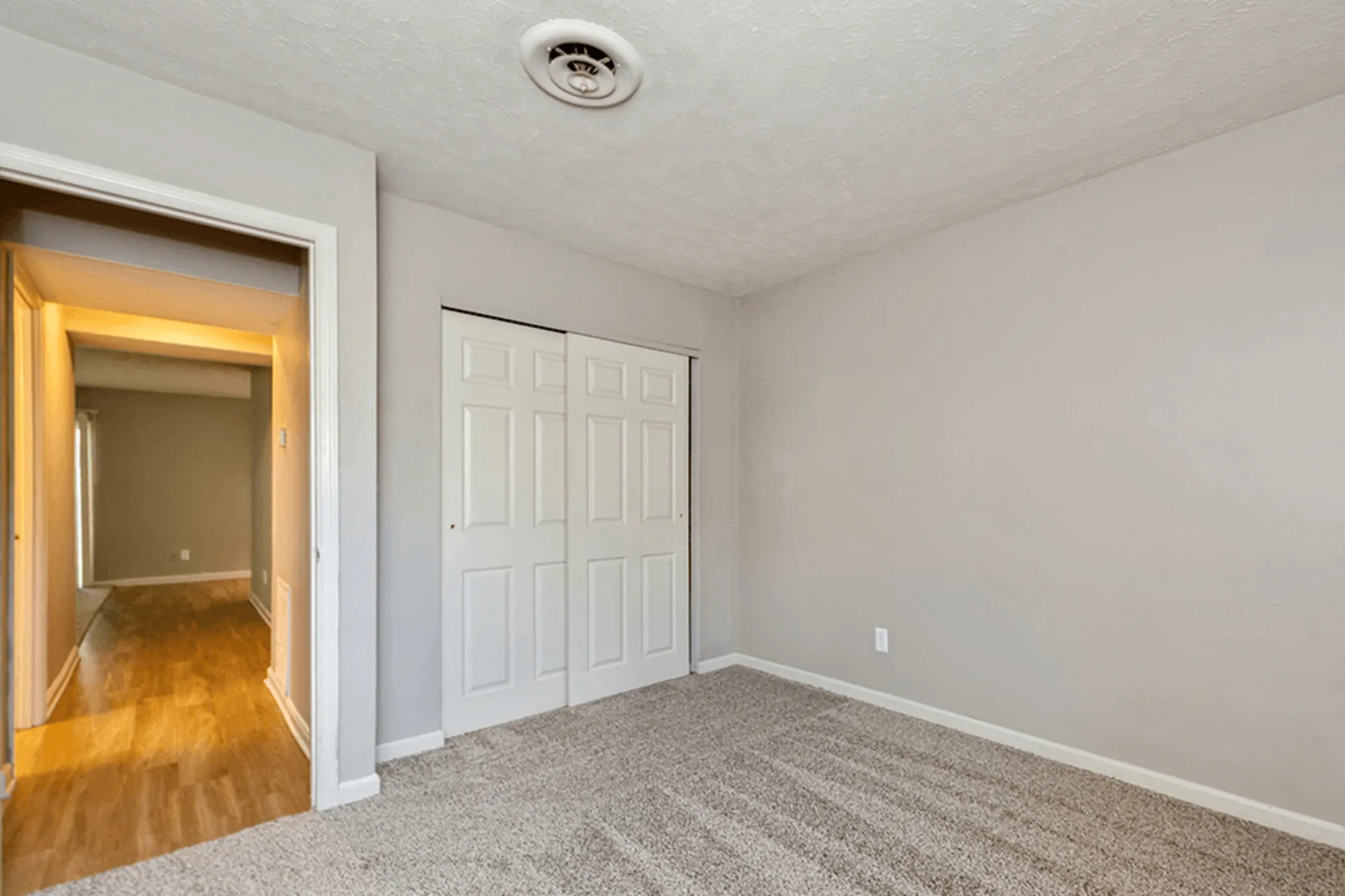 Bedroom - Carriage Hill - Hamilton, OH