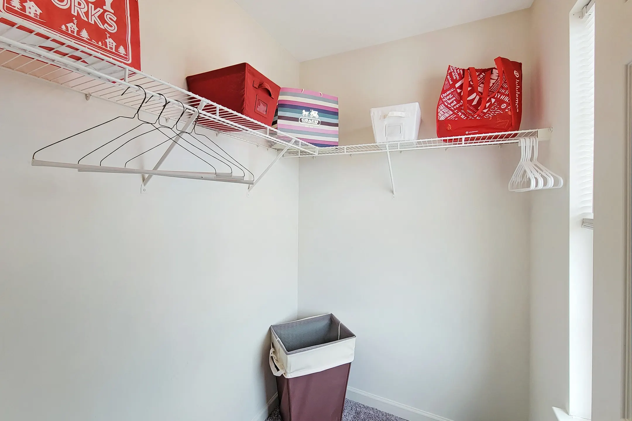 Lion's Gate Townhomes Apartments Red Lion, PA 17356