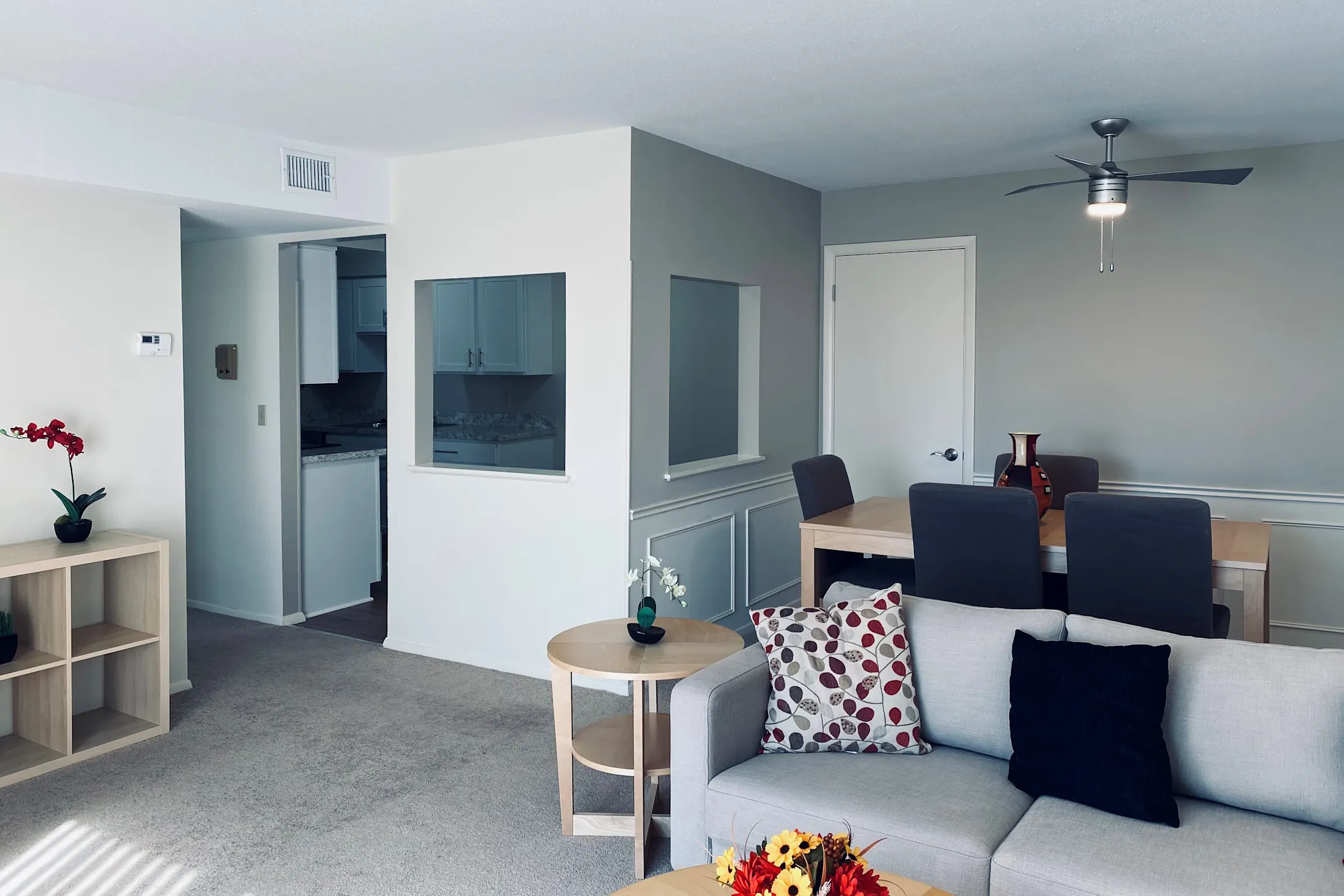 Heatherwick House/Old Orchard Apartments Toledo, OH 43606