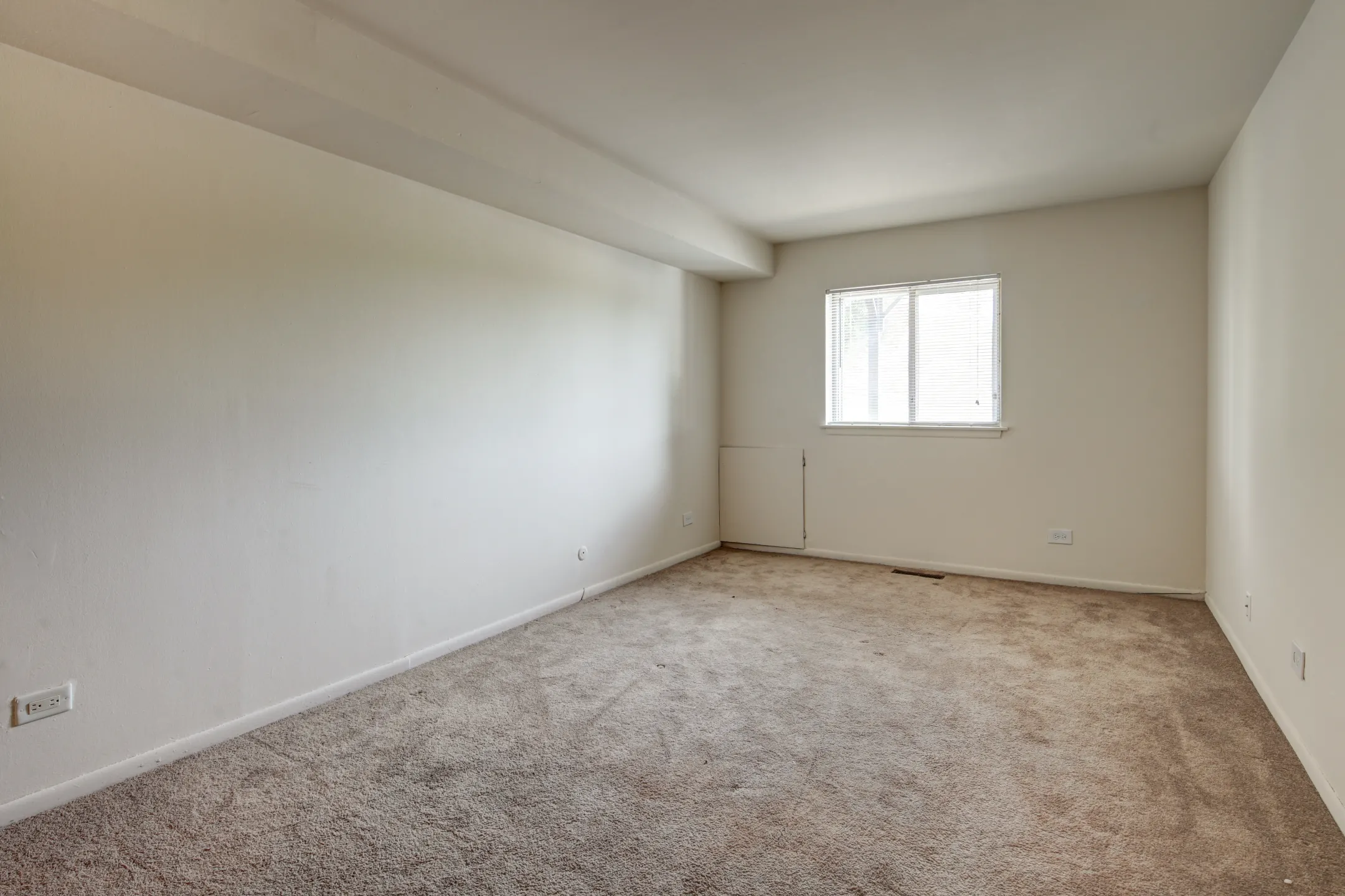 Bedroom - Manchester Court - Oak Forest, IL