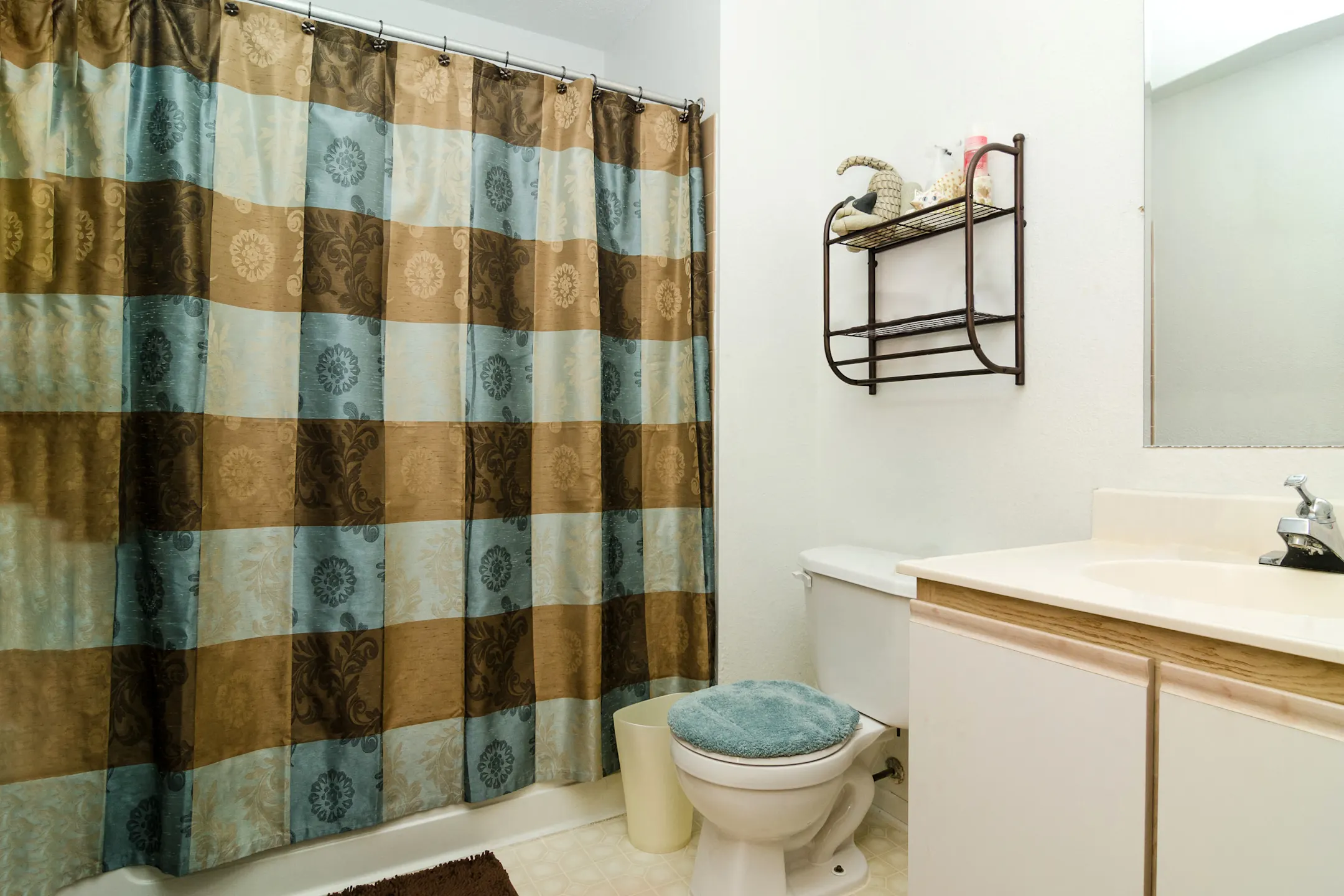 Carver Ridge Townhomes 340 Crosstown Blvd Chaska, MN Townhomes for