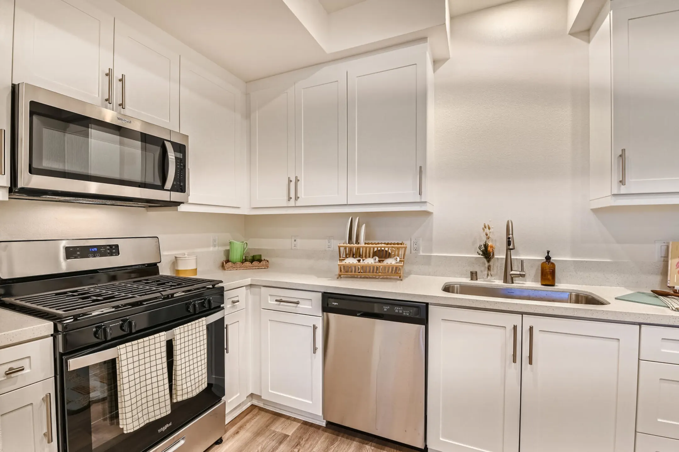 Kitchen - Westbrook - Riverside, CA