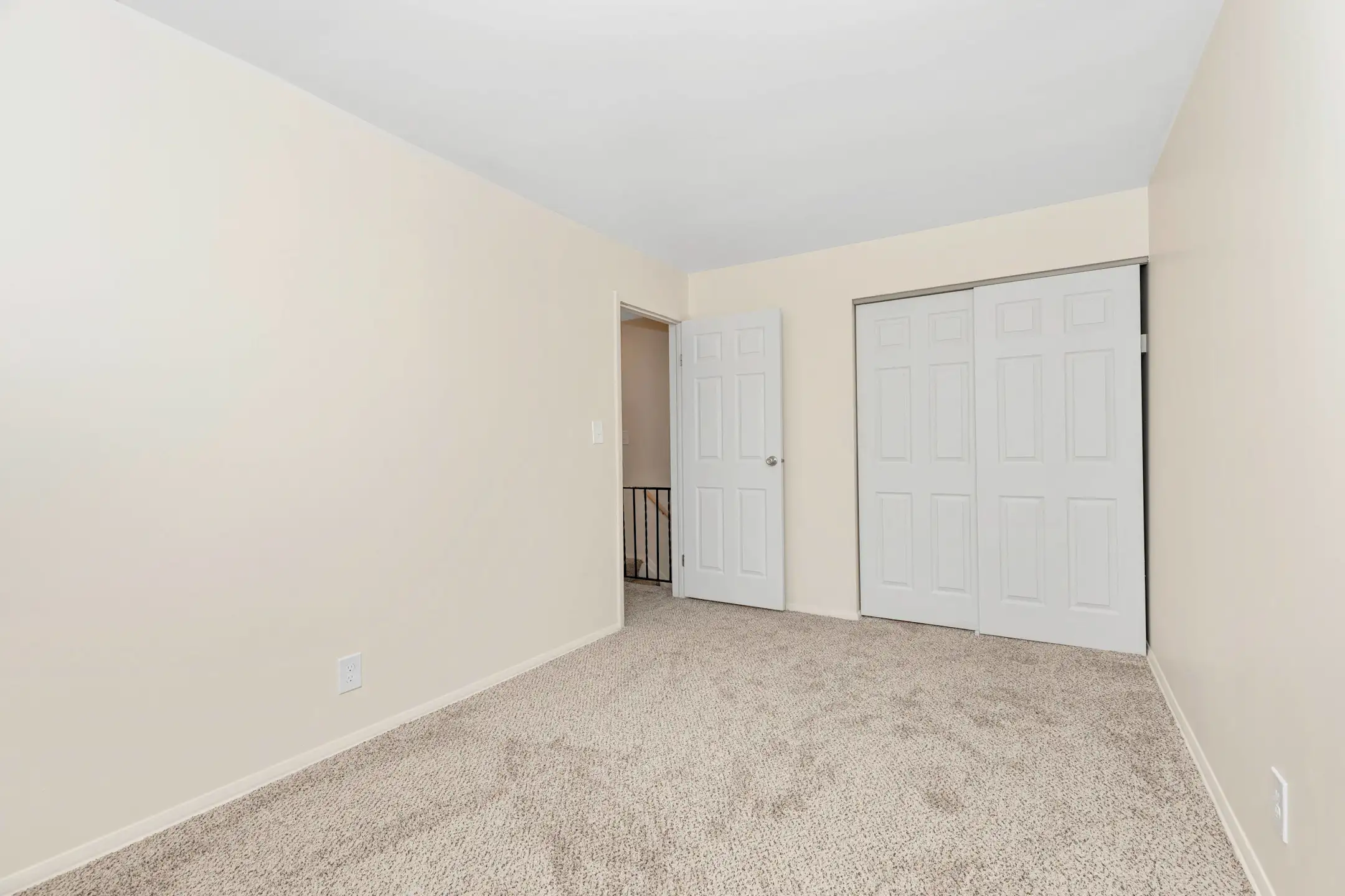 Heathwood Village Apartments Heath, OH 43056