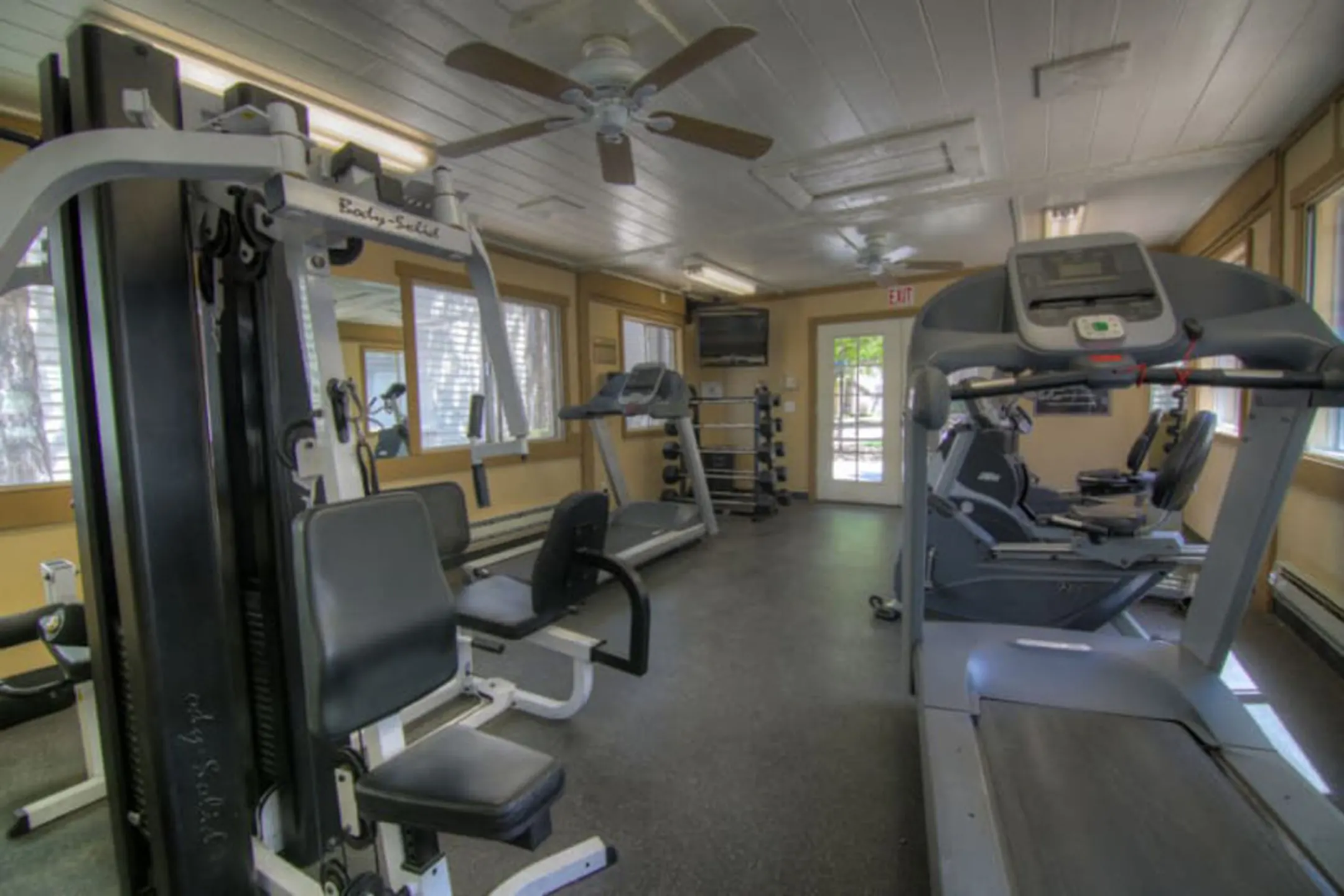 Fitness Weight Room - Pine View Village - Flagstaff, AZ