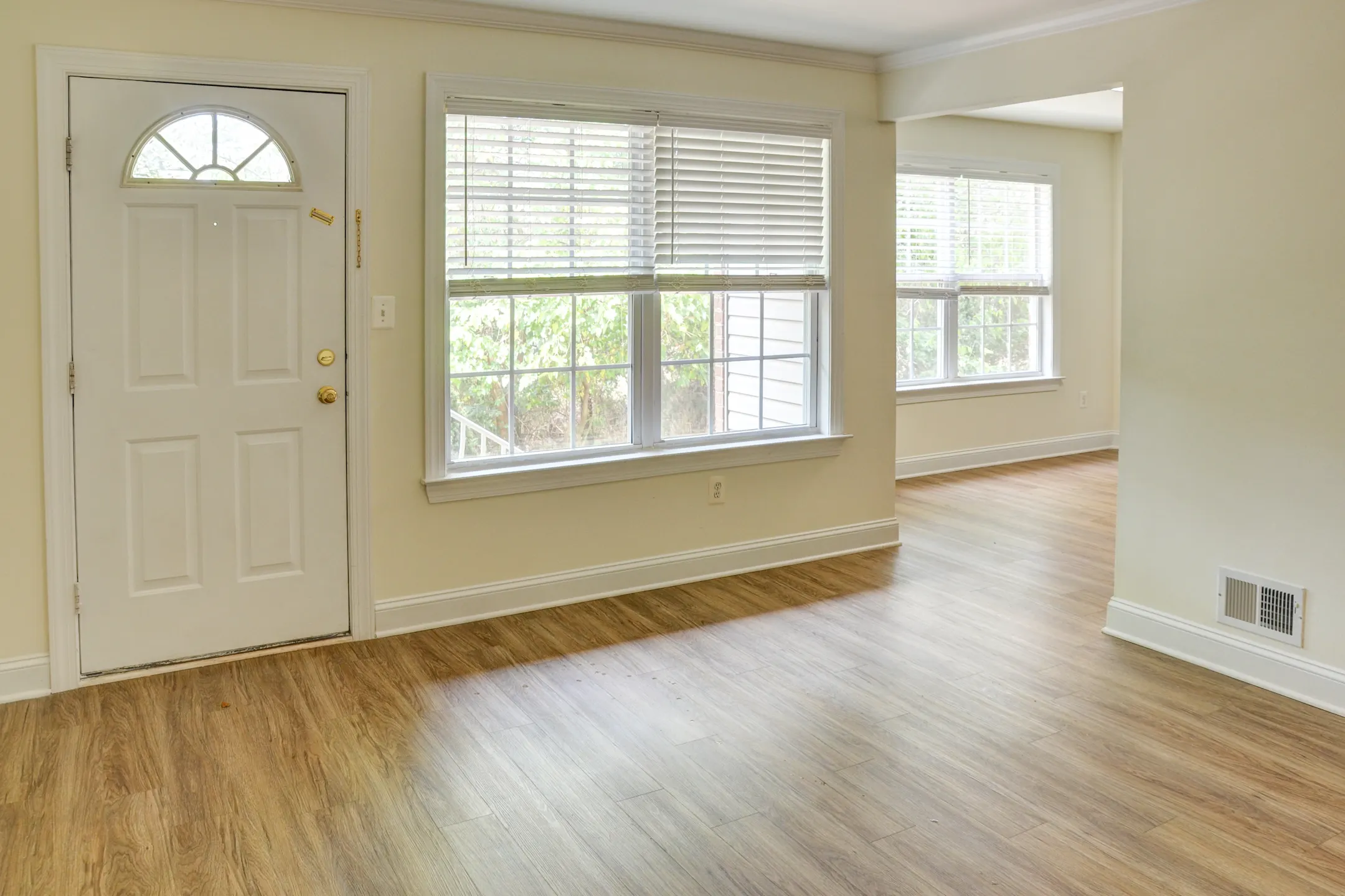 Pike Run Communities Apartments Belle Mead, NJ 08502