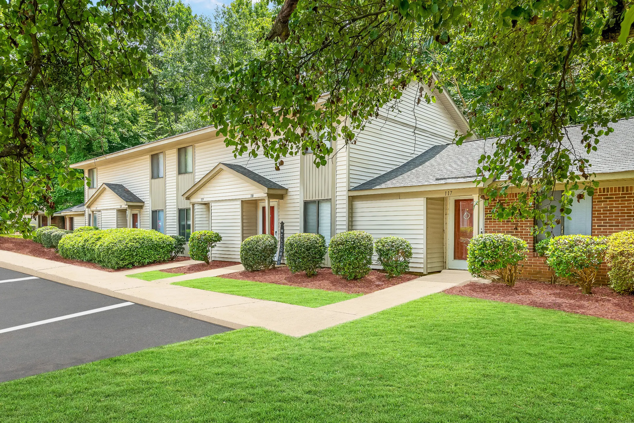 Fort Mill Townhomes 100 Bollin Cir Fort Mill, SC Apartments for