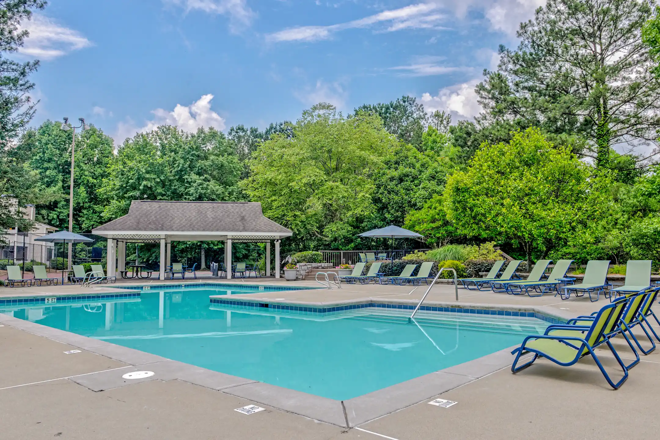 Grove Parkview Apartment Homes Apartments Stone Mountain, GA 30087