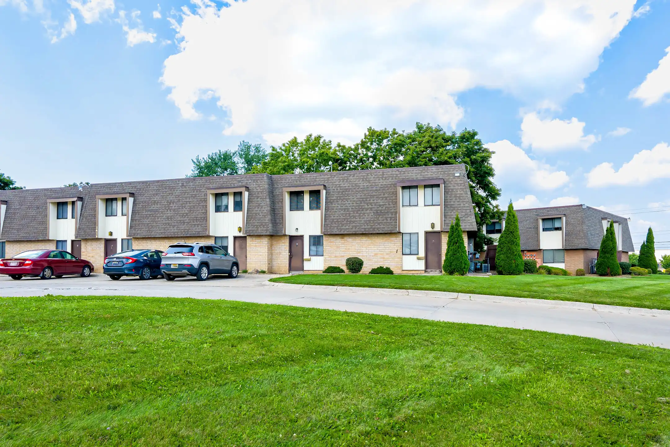 Sandalwood/Springwood Apartments Apartments Ashland, OH 44805