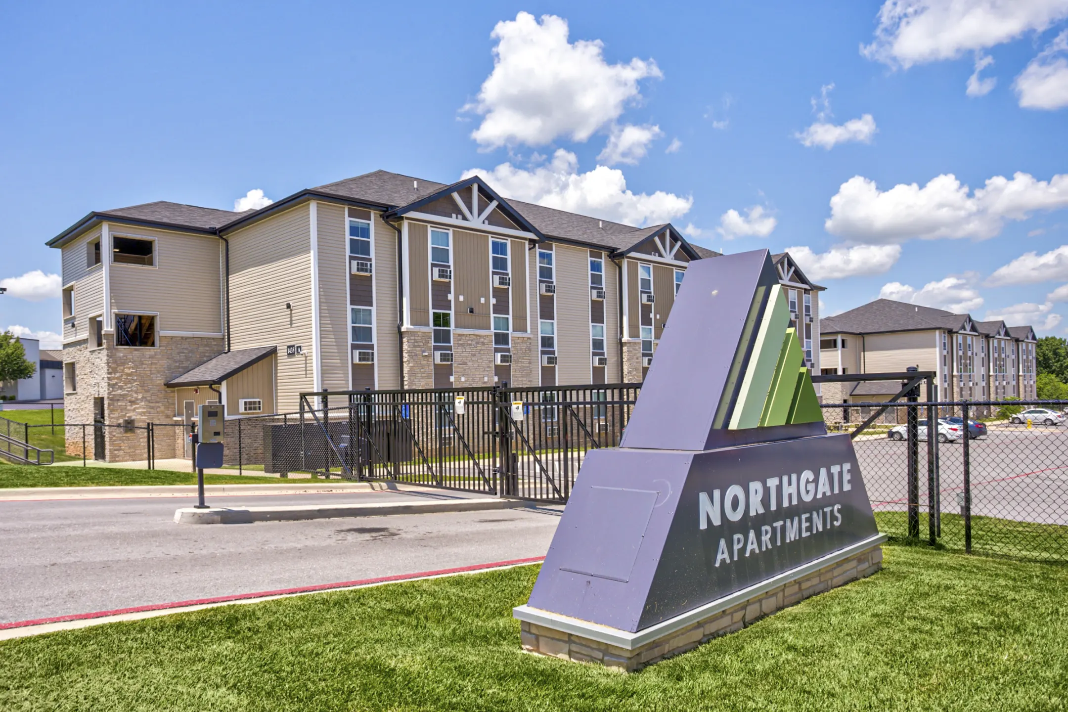 Northgate Apartments - Springfield, MO