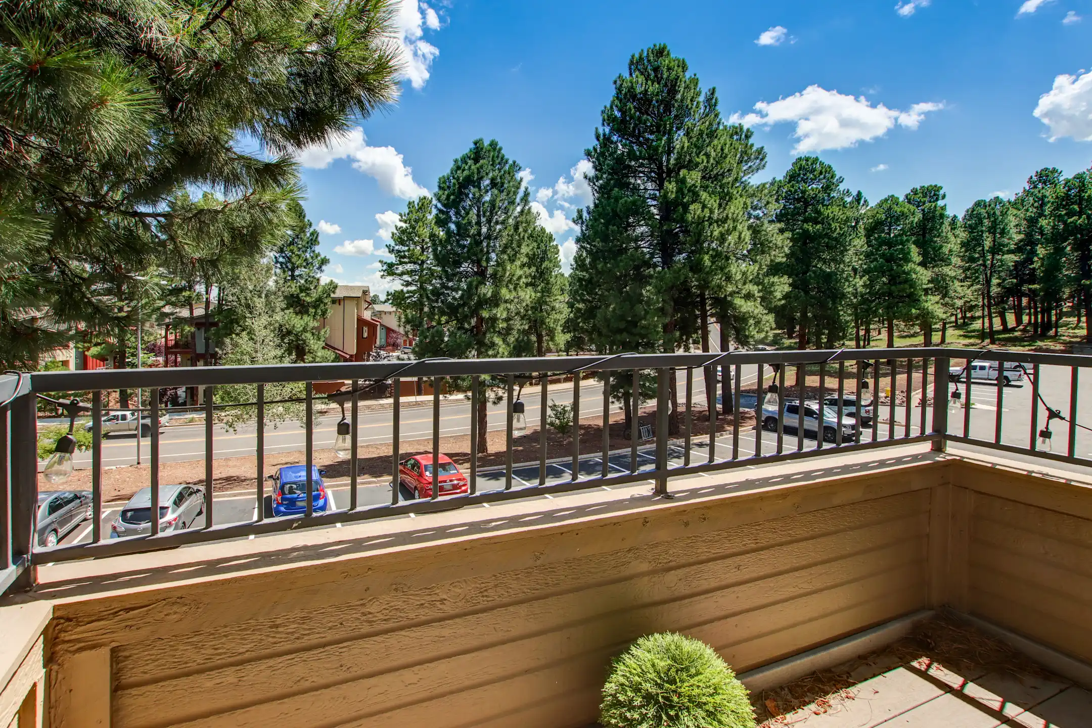 Patio / Deck - Highland Village - Flagstaff, AZ