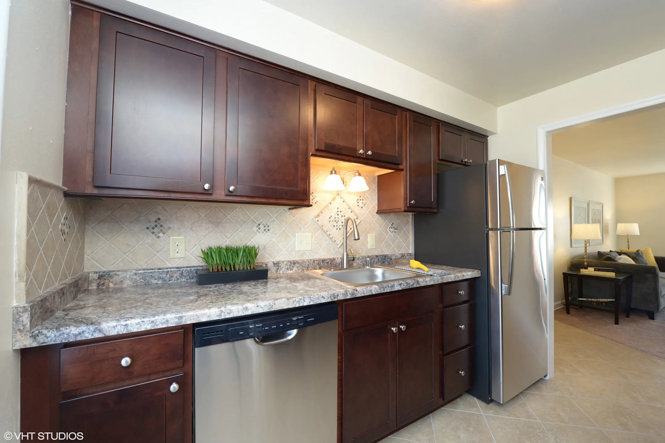 Colonial Court Apartments 4532 North Wilson Drive Shorewood, WI