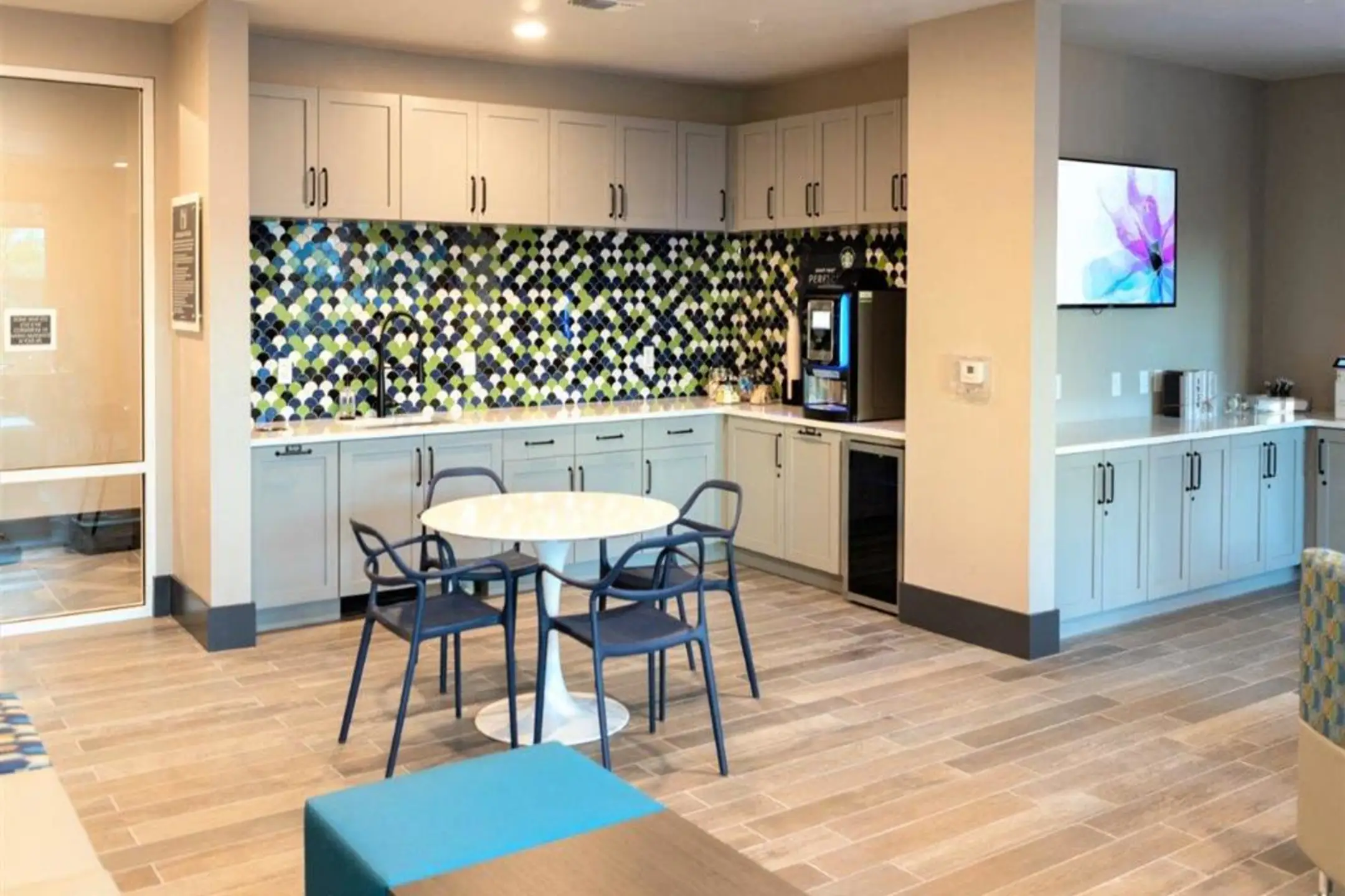 The Addison Skyway Marina Apartments Saint Petersburg, FL 33711