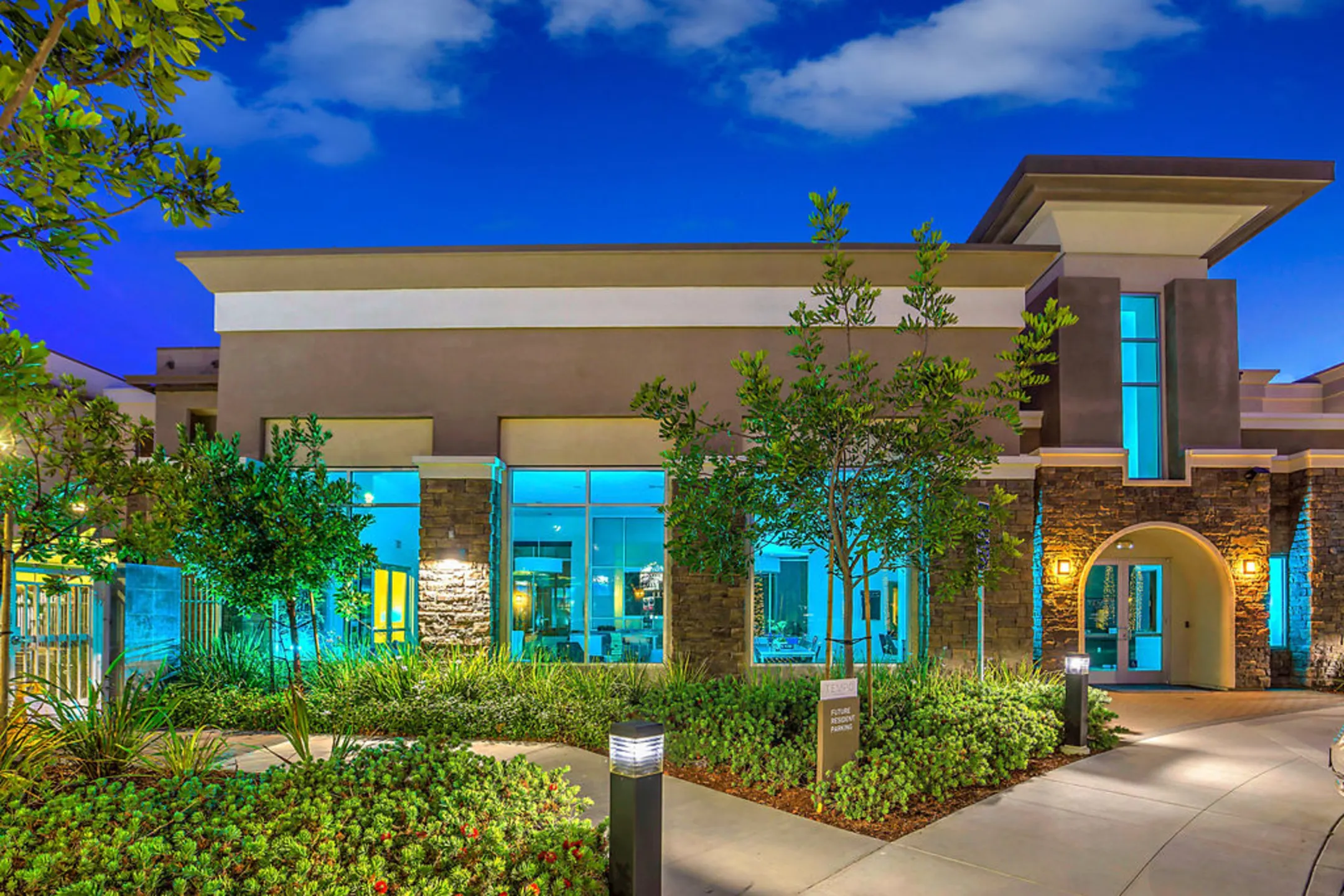 Tempo Riverpark 450 Forest Park Blvd Oxnard, CA Apartments for Rent