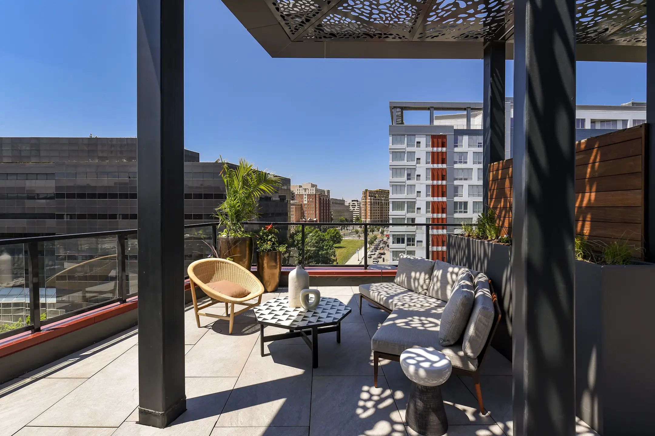 Patio / Deck - Alta 801 - Washington, DC