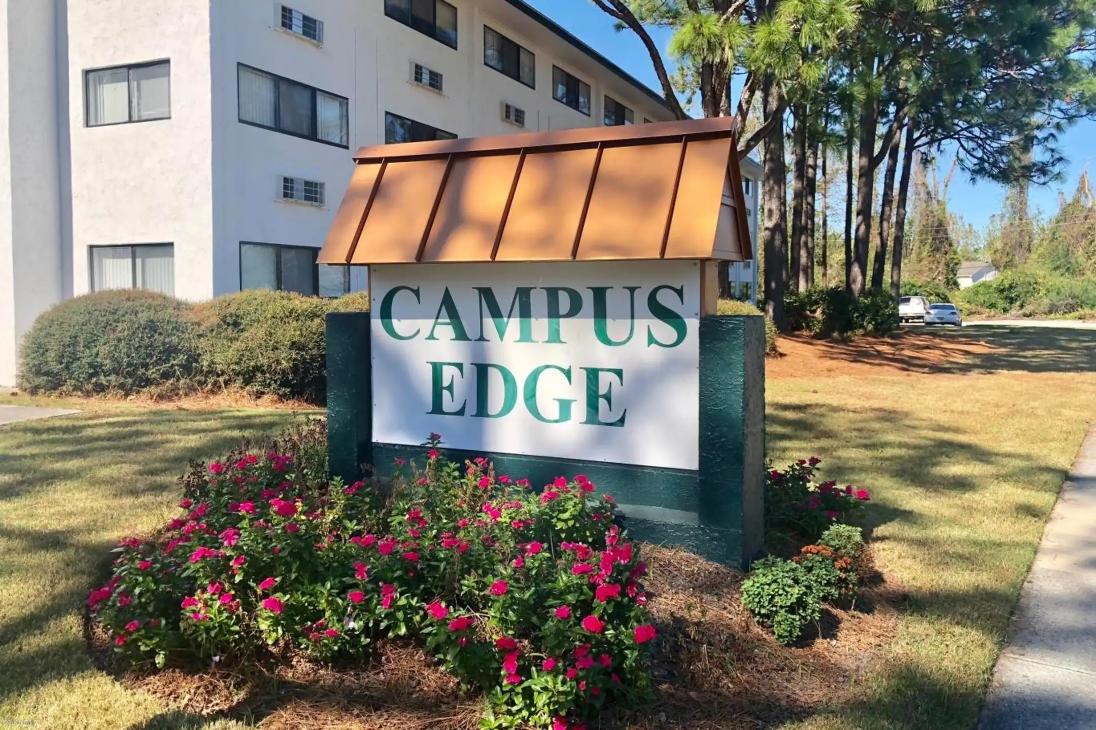 Campus Edge Condominiums Condos Wilmington, NC 28403