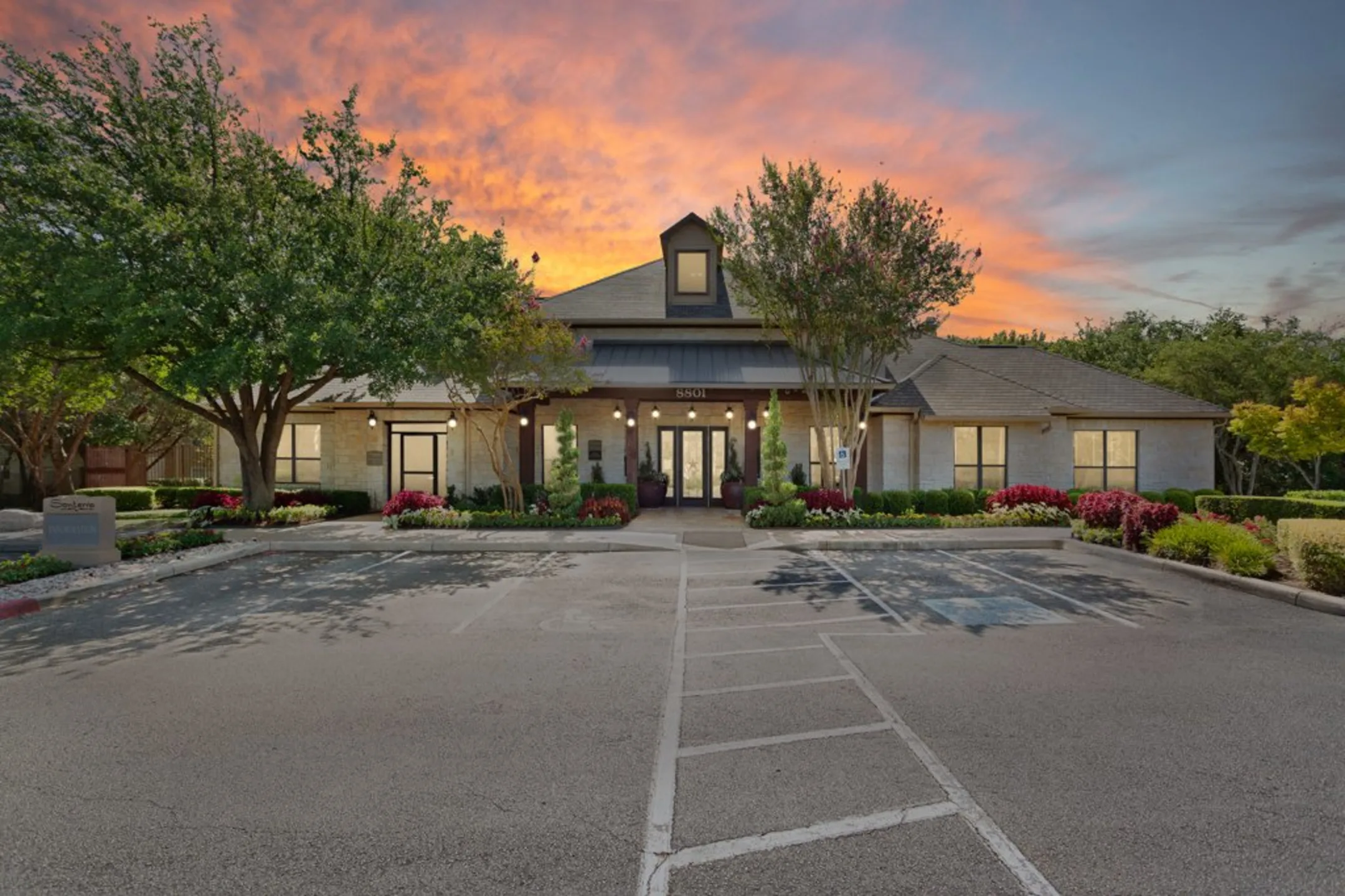 Building - Sonterra - Austin, TX