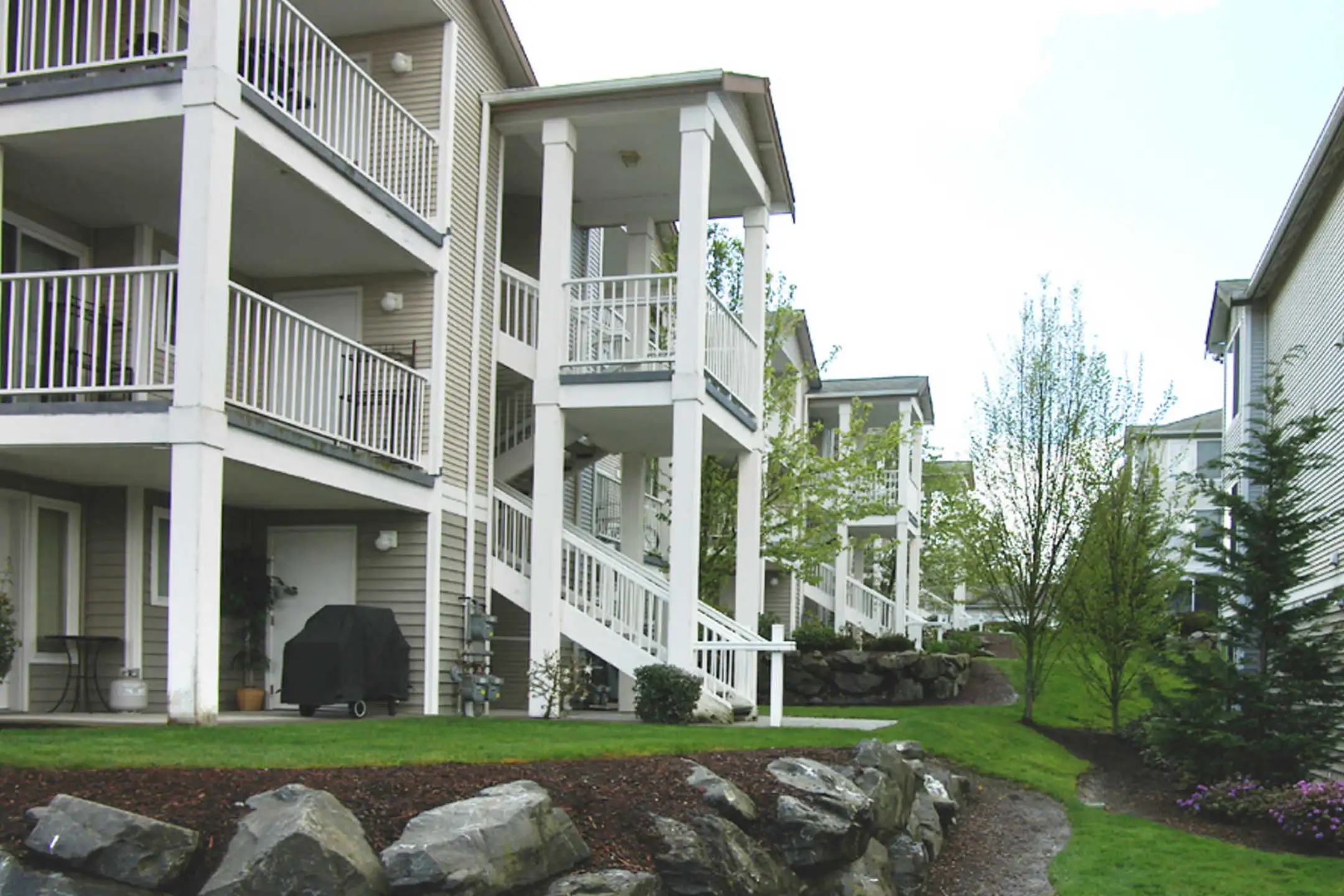 Heritage Ridge Apartments Lynnwood, WA 98037