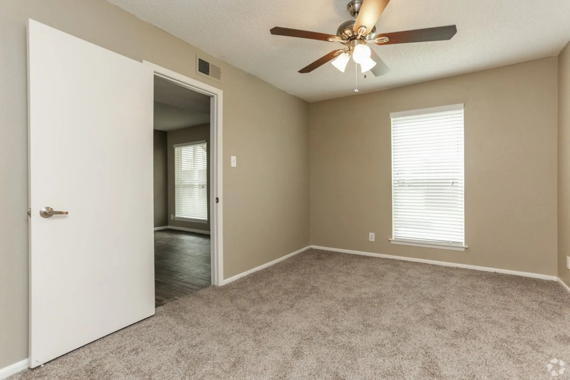 Bedroom - Meadows - Universal City, TX