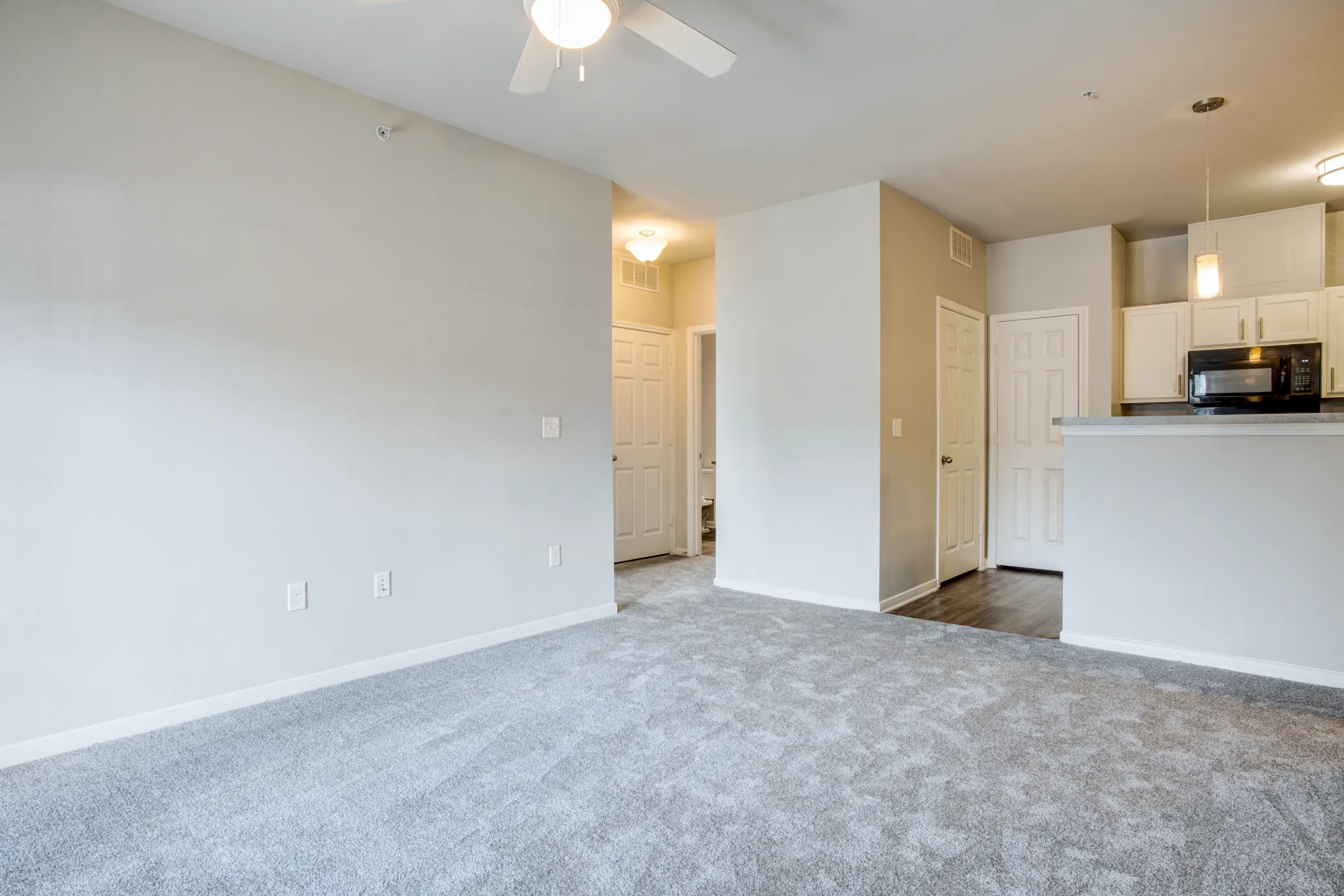 Living Room - West Gate Ridge Apartment Homes - Austin, TX