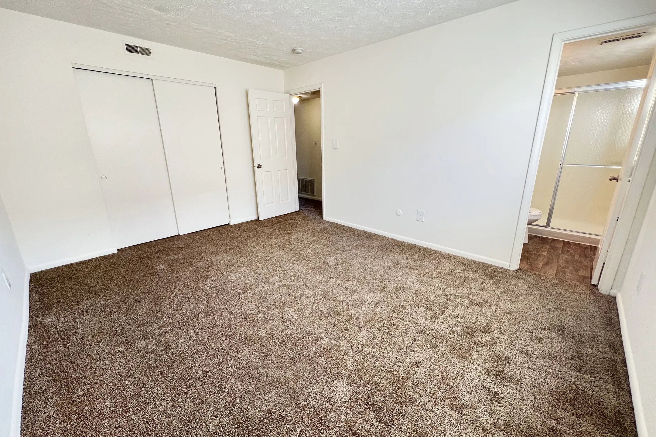 Revere Village Apartments - Dayton, OH 45458