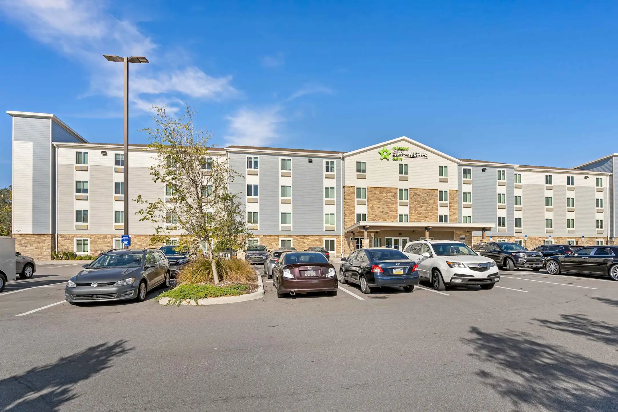 Building - Furnished Studio - Orlando - Kissimmee - Kissimmee, FL