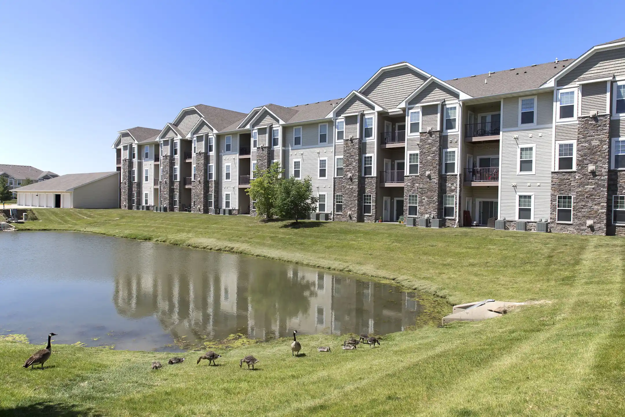 Providence Pointe Apartments Johnston, IA 50131