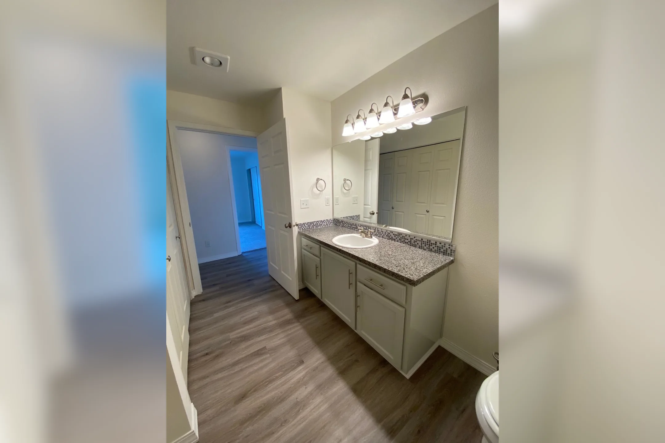 Eola Heights Apartments Salem, OR 97304