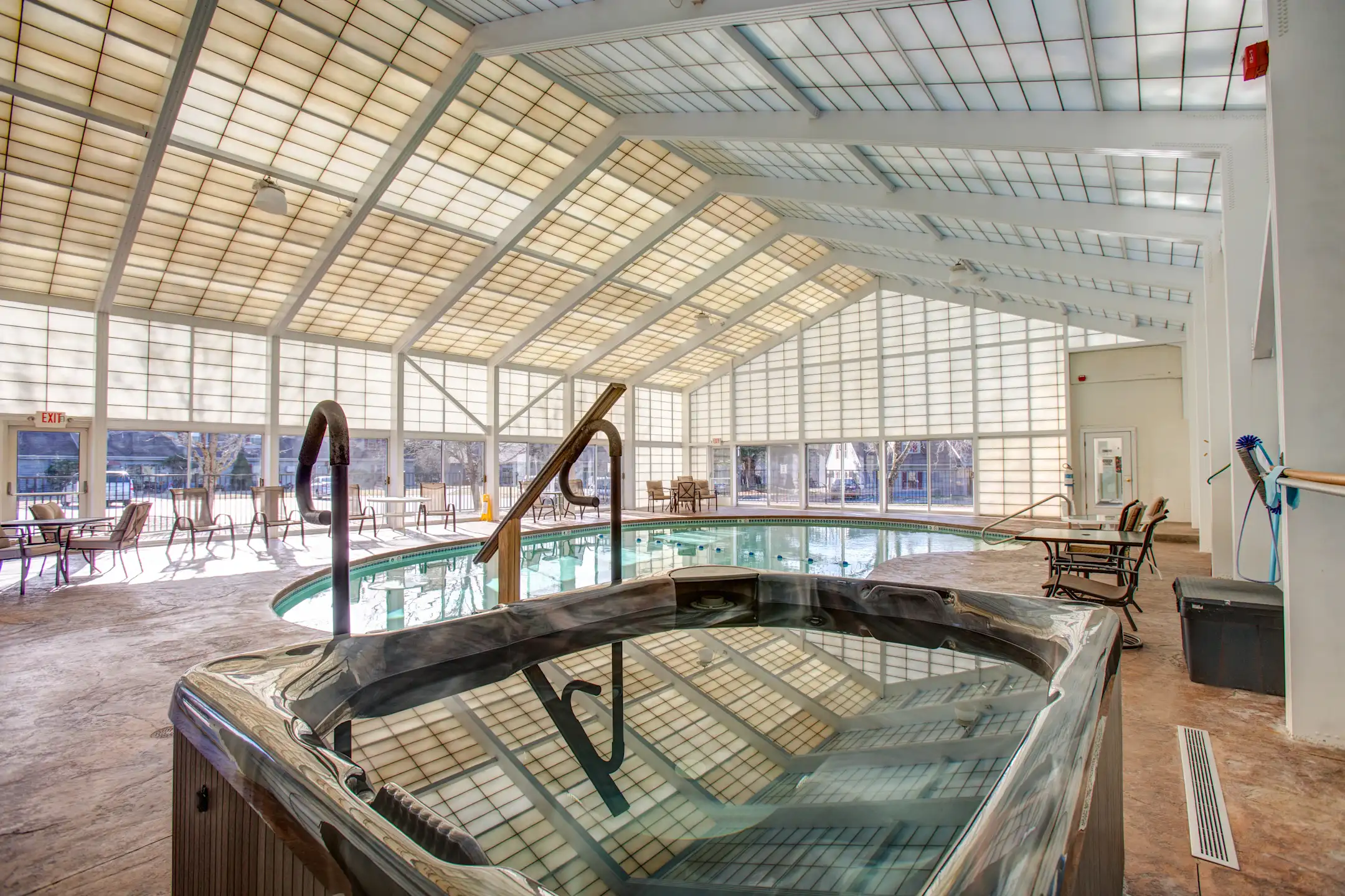 Merrimack Meadows Apartments Merrimack, NH 03054