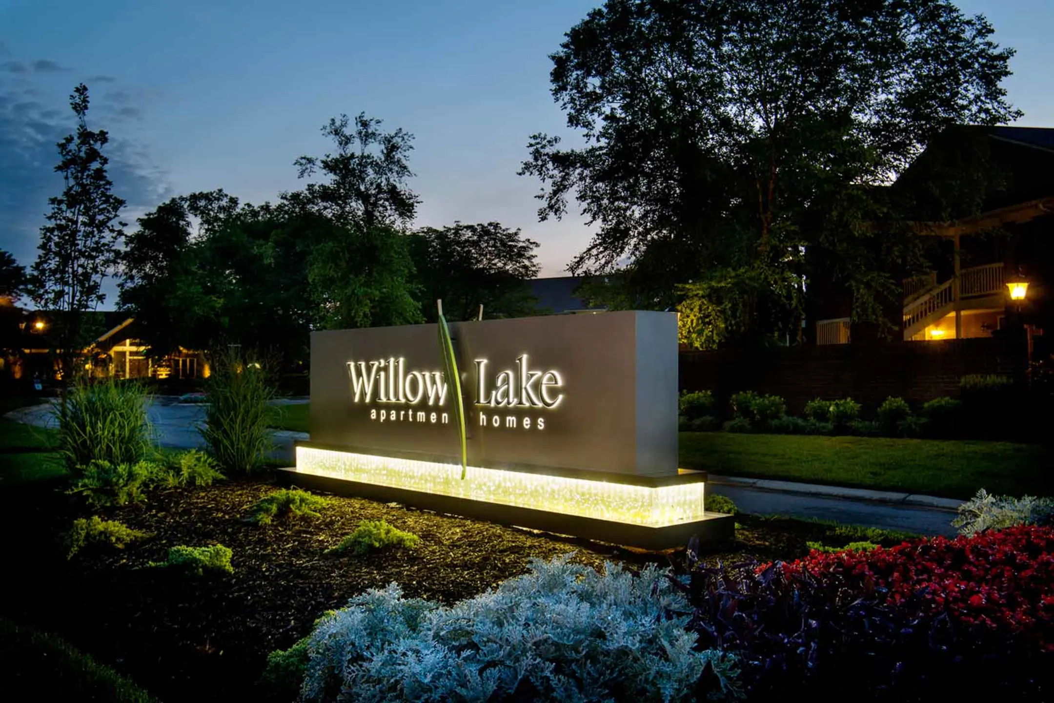 Willow Lake Apartments Apartments Indianapolis, IN 46268