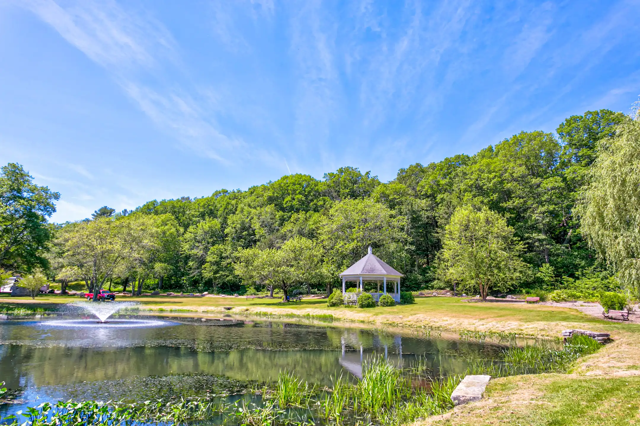 Colonial Townhouse Apartments Apartments Willimantic, CT 06226