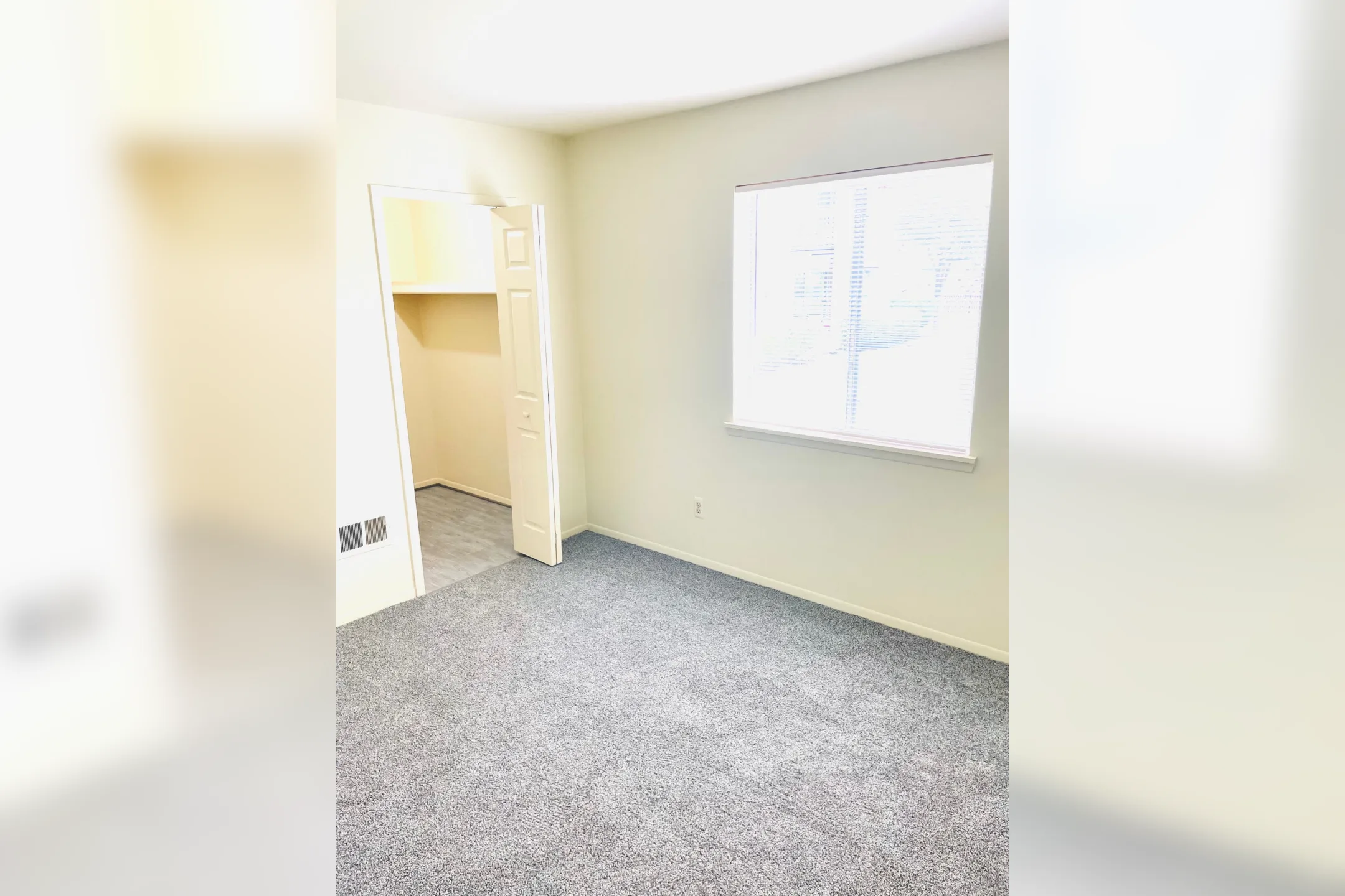 Jamestown Village Apartments 11400 Fordline St Allen Park, MI